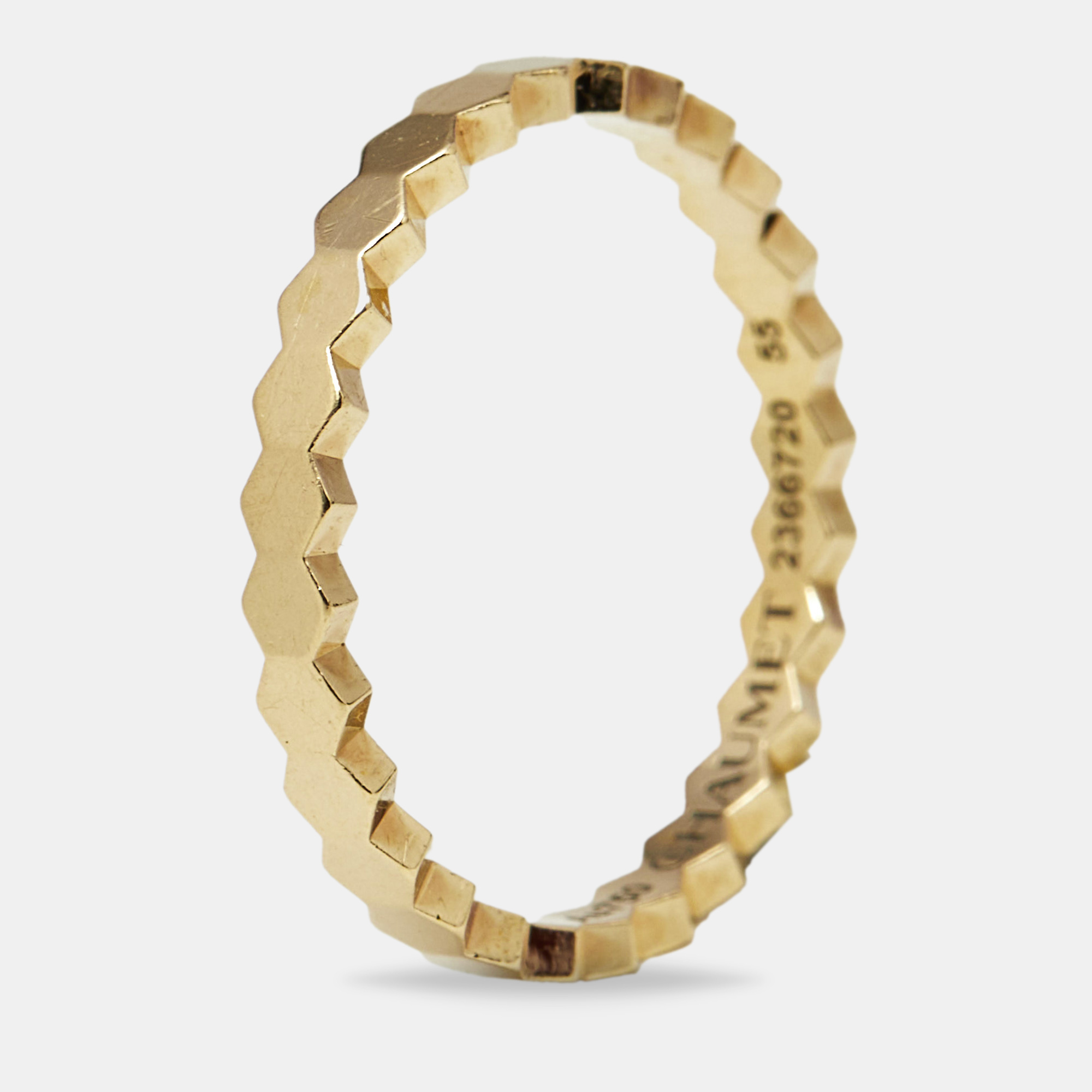 

Chaumet Bee My Love 18k Yellow Gold Narrow Band Ring Size