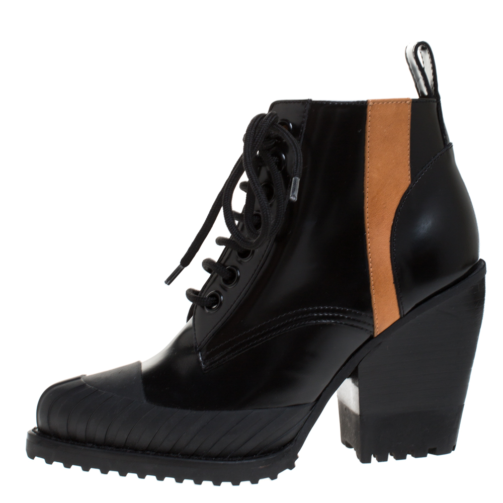 

Chloé Black Leather Rylee Rubber Cap Toe Lace Up Ankle Boots Size