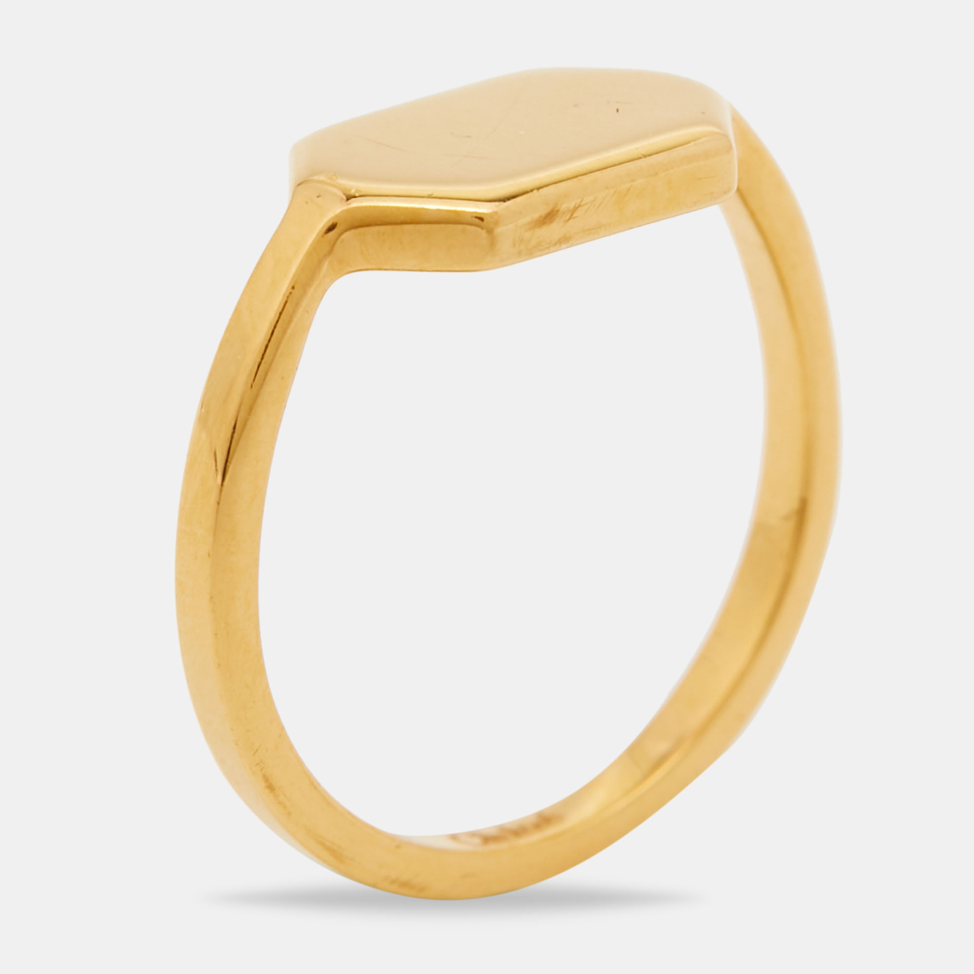 Pre-owned Chloé Gold Tone Ring Size 54