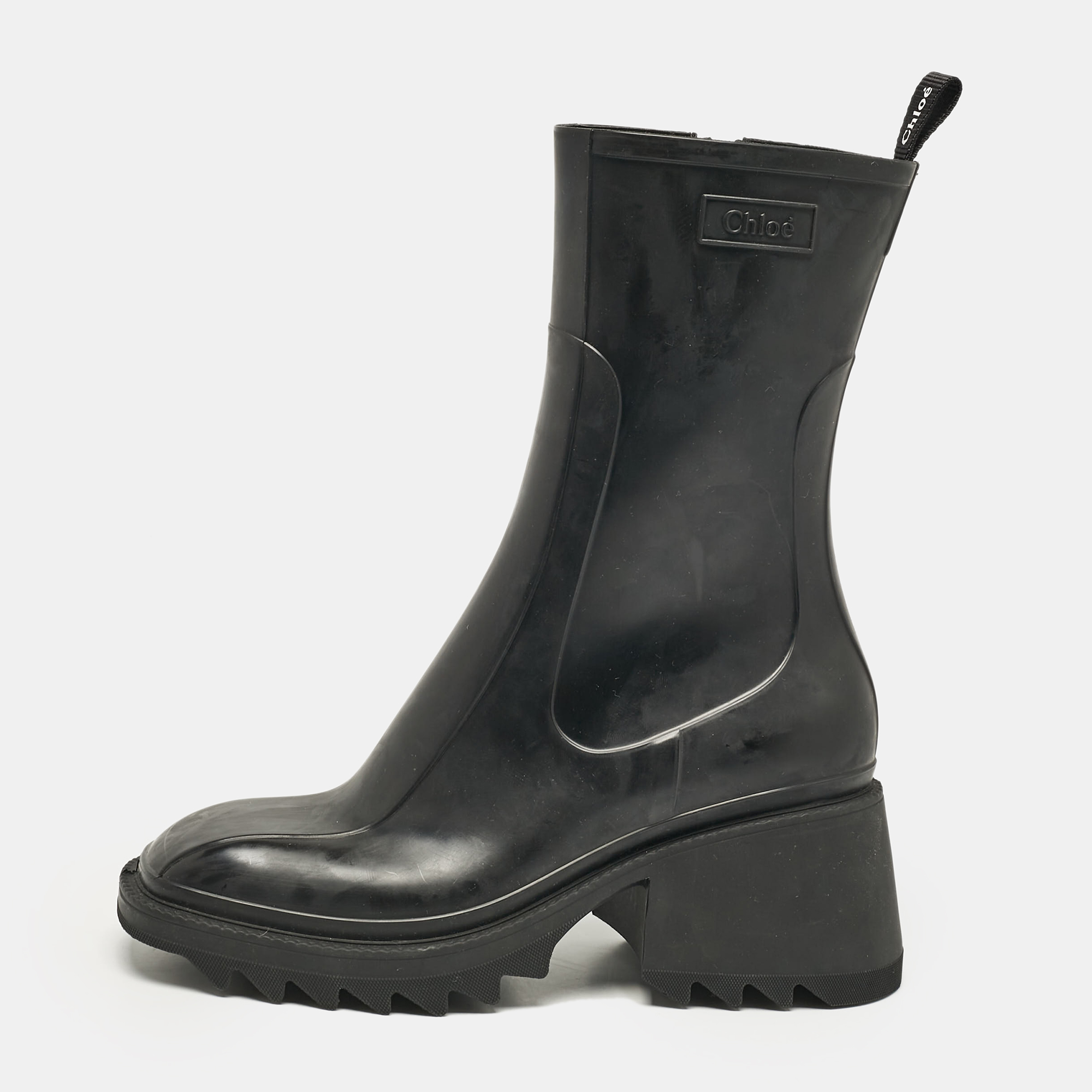 

Chloe Black Rubber Betty Rain Boots Size