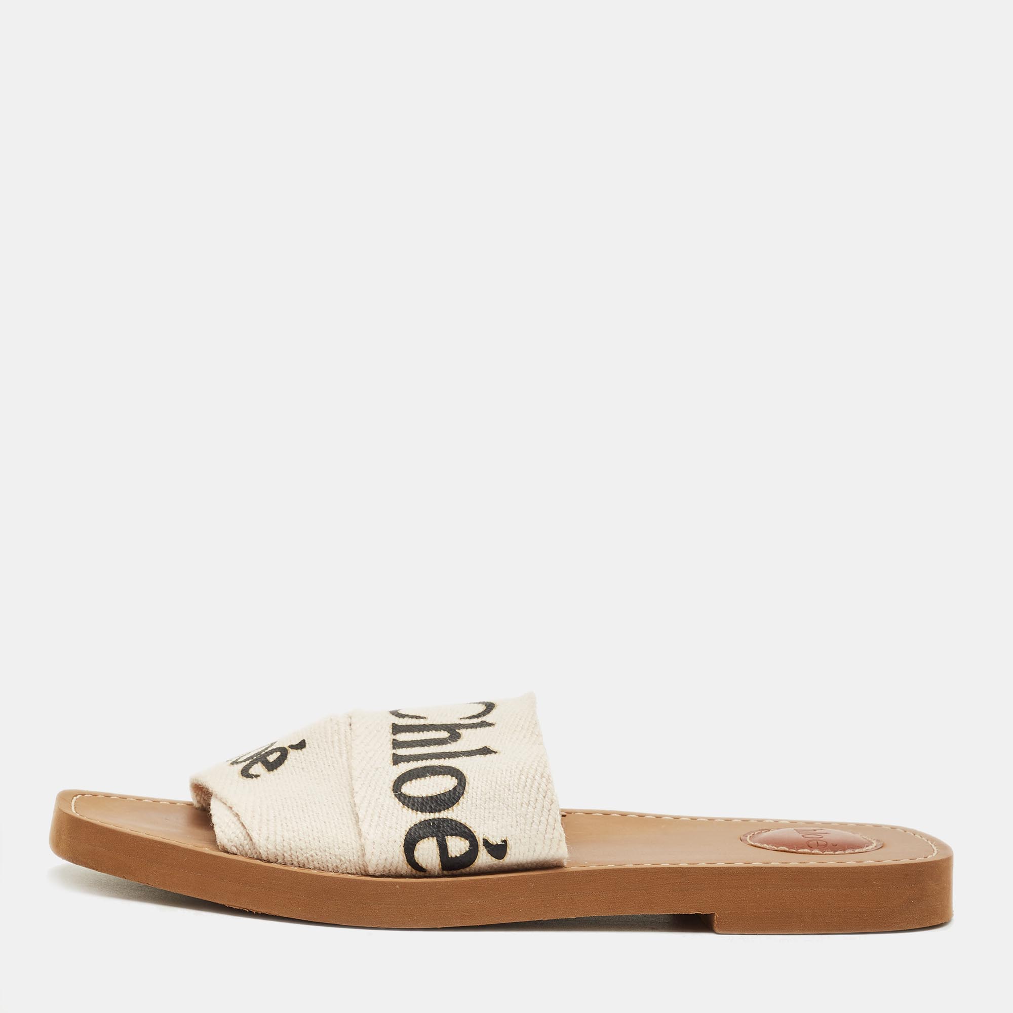 Pre-owned Chloé Cream Canvas Logo Woody Flat Slide Size 38 In White