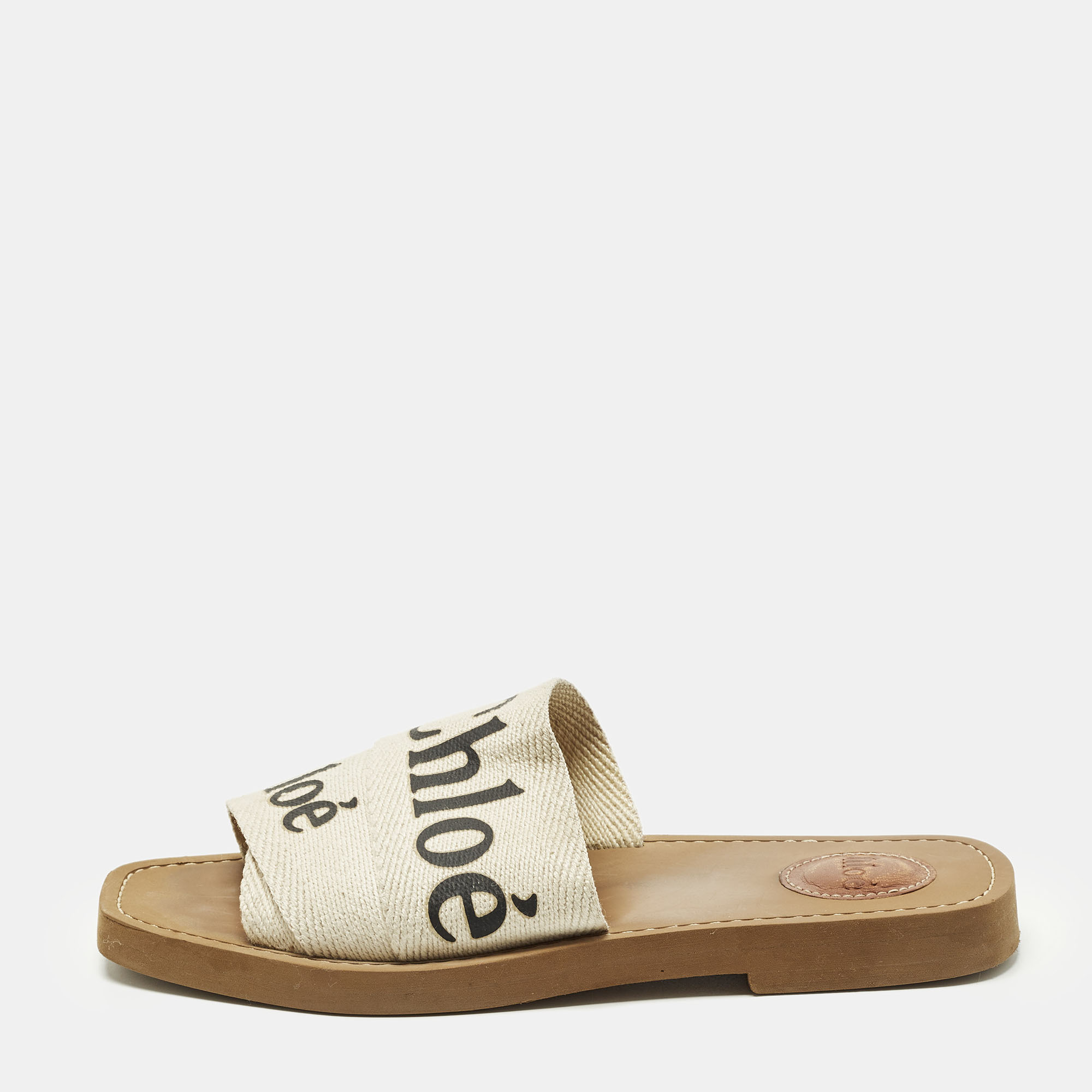 Pre-owned Chloé Woody Size 36 White Canvas Flat Slide
