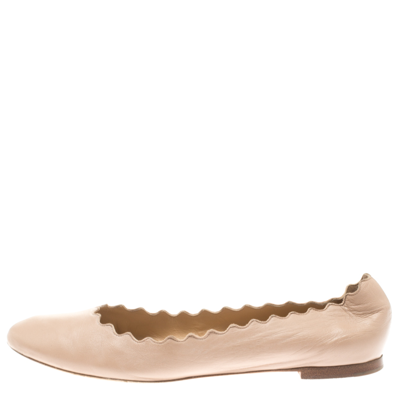 

Chloe Beige Leather Lauren Scalloped Ballet Flats Size