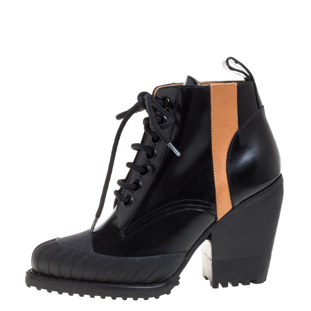 

Chloé Black Leather Rylee Rubber Cap Toe Lace Up Ankle Boots Size