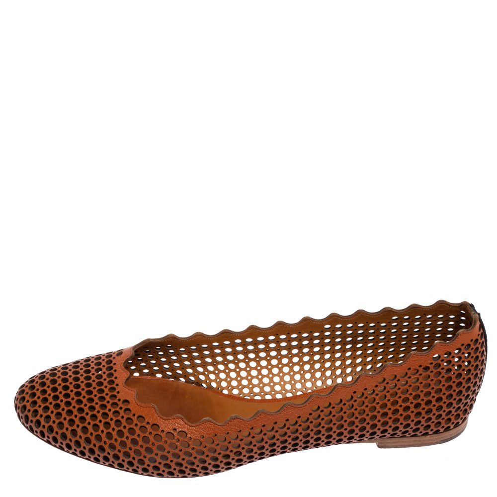 

Chloe Brown Perforated Leather Lauren Scalloped Ballet Flats Size