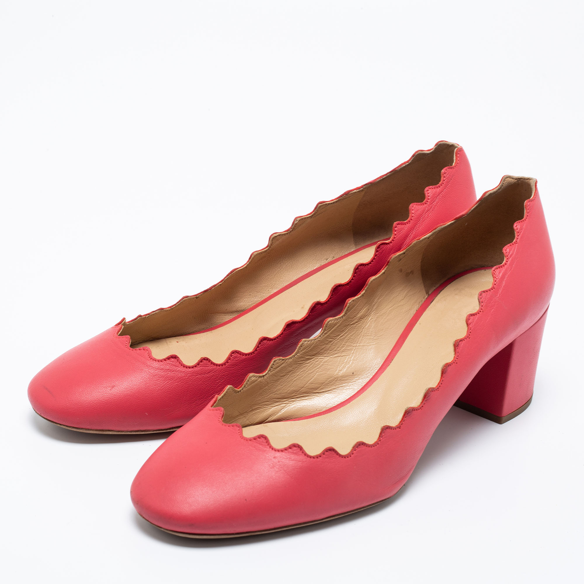 

Chloe Pink Leather Lauren Scallop Trim Block Heel Pumps Size