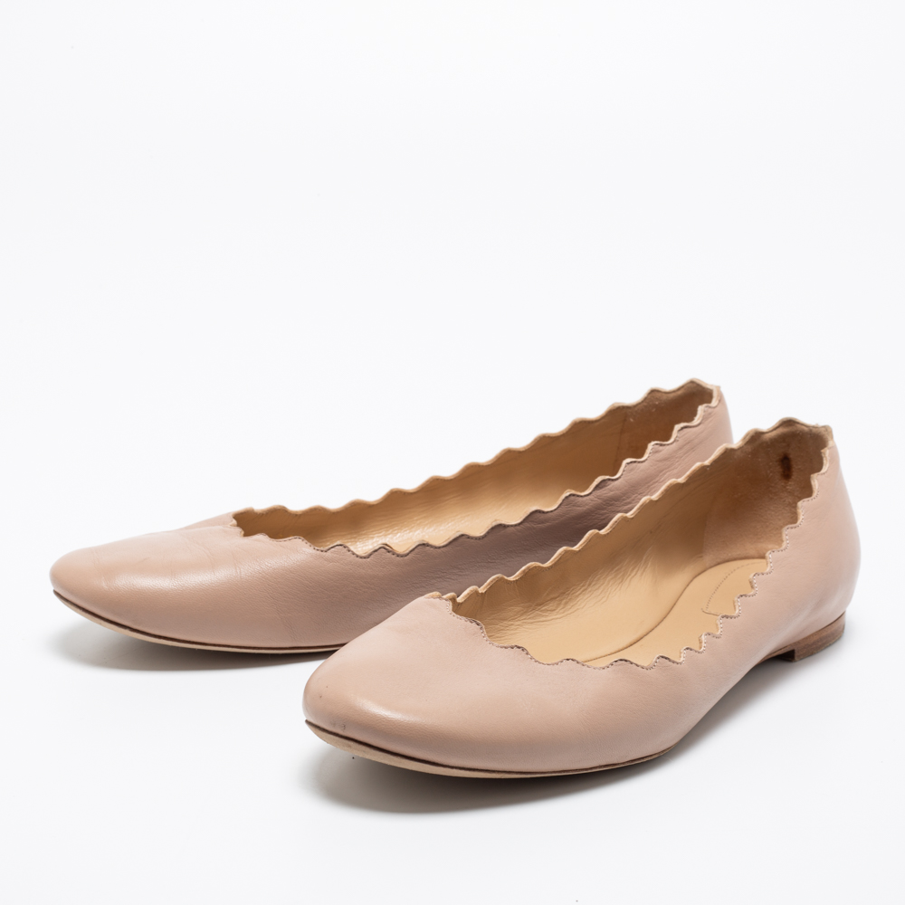 

Chloé Beige Leather Lauren Scalloped Ballet Flats Size