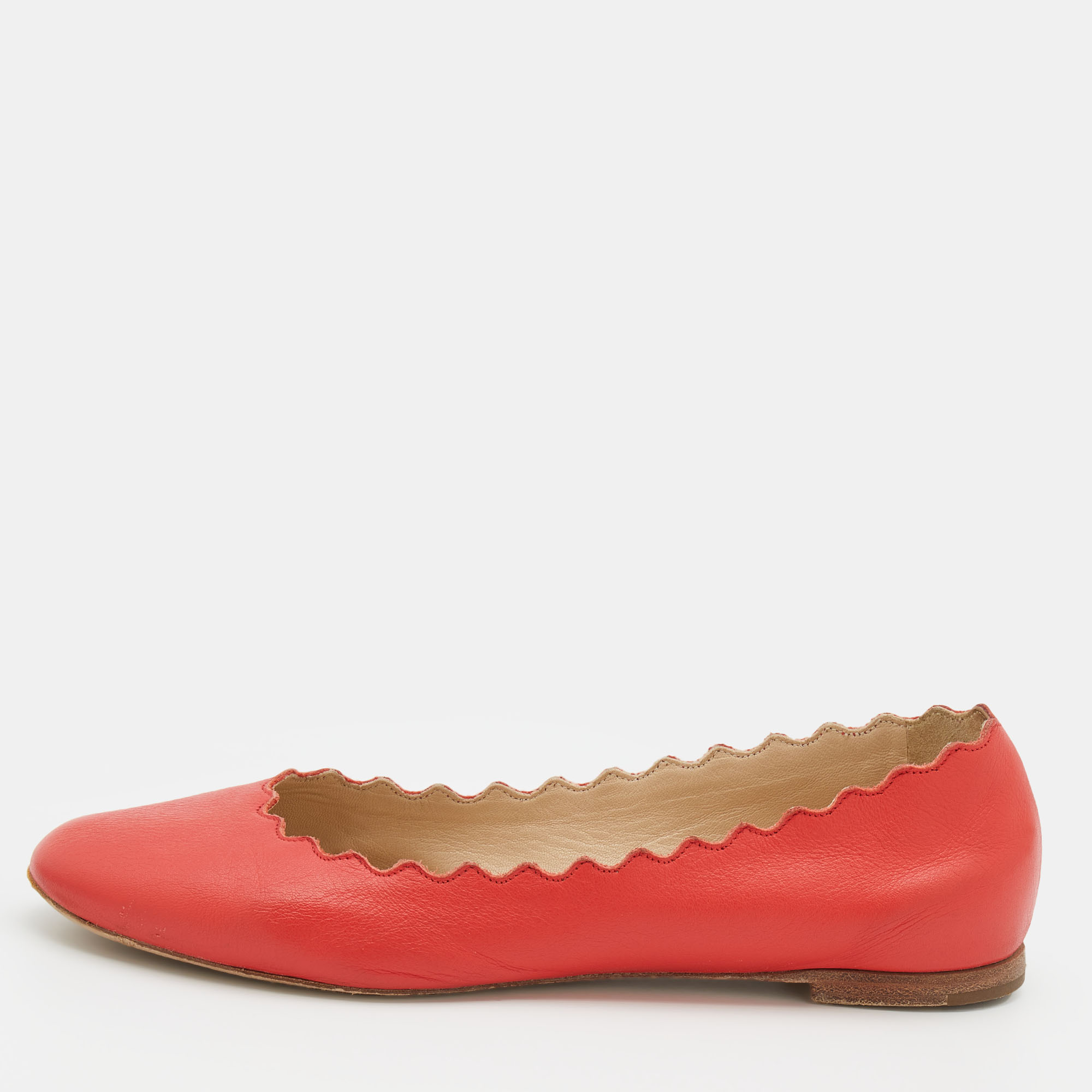 

Chloe Coral Red Leather Lauren Scalloped Ballet Flats Size