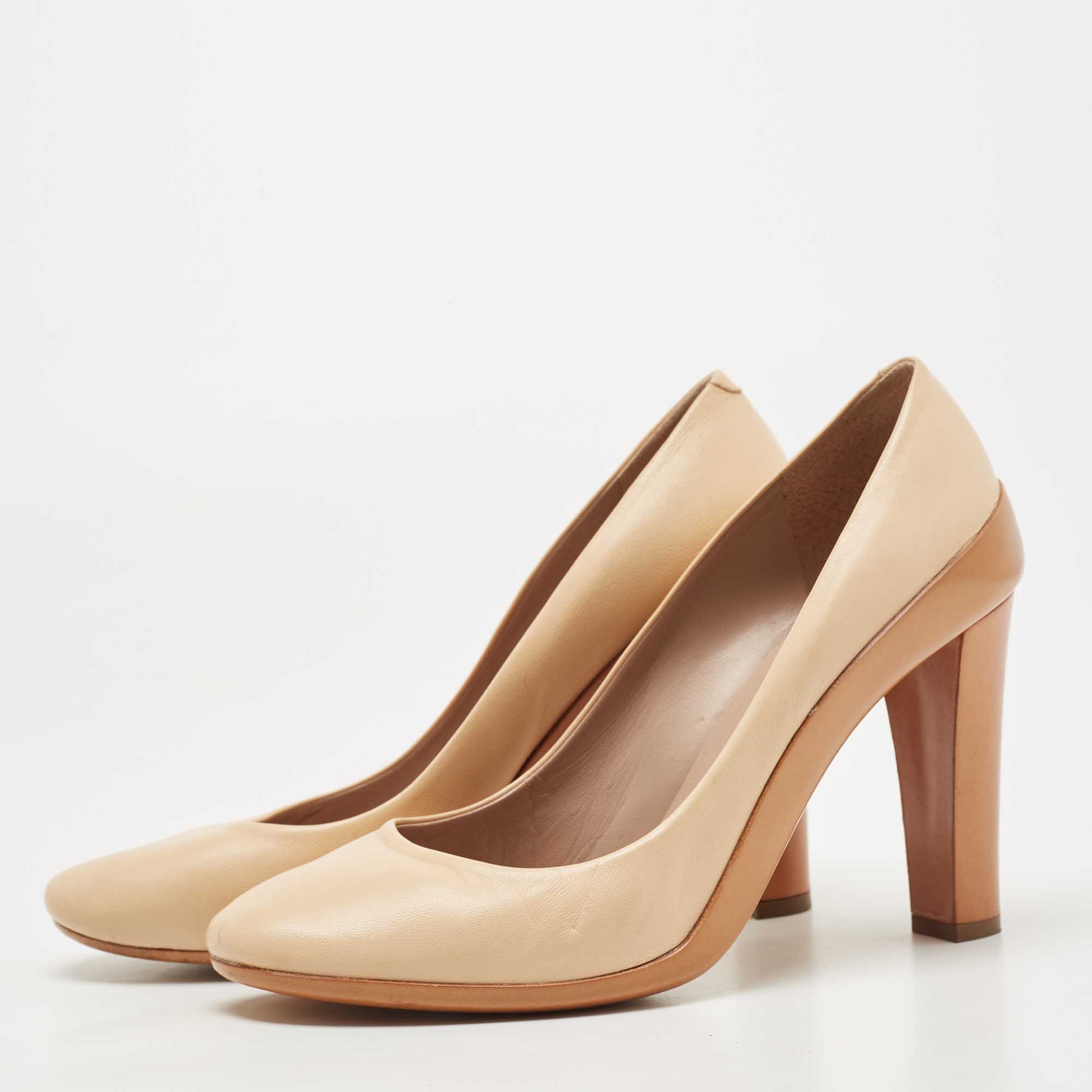 

Chloe Beige Leather Block Heel Pumps Size