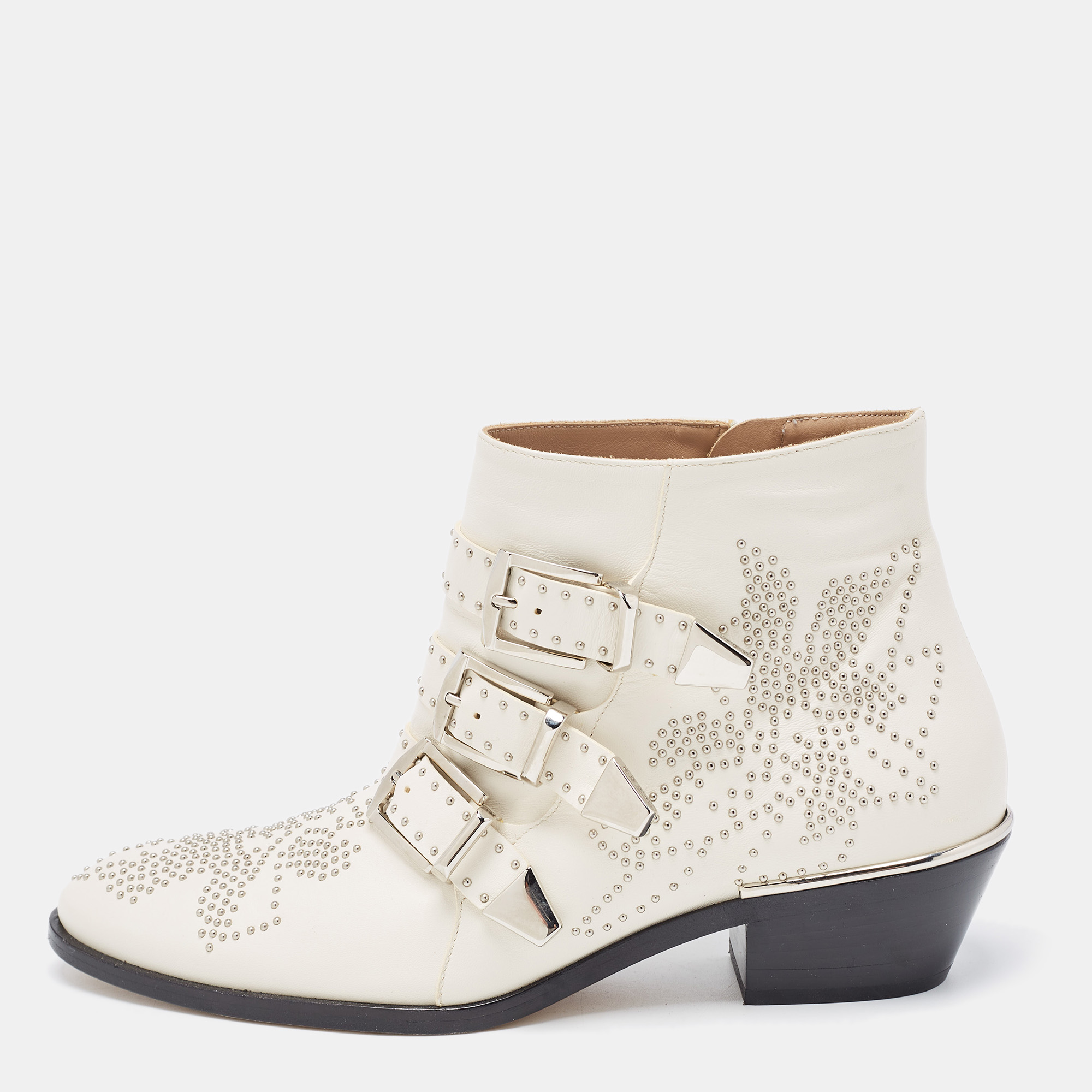 Pre Owned Chloe White Studded Leather Susanna Ankle Boots Size 38.5