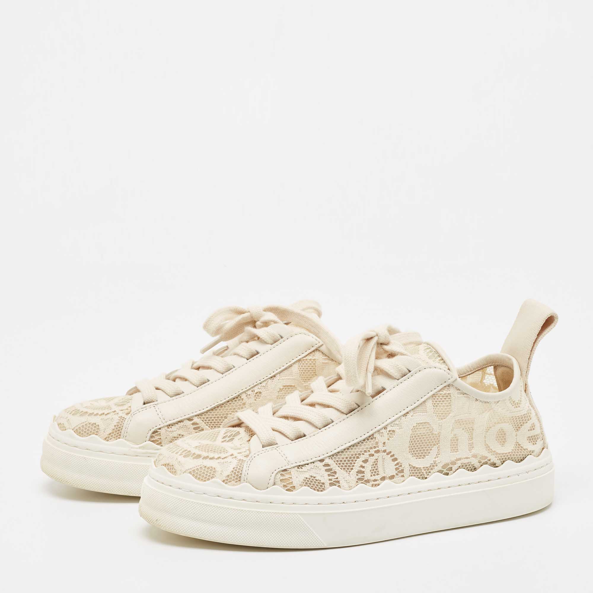 

Chloe Light Cream Lace and Leather Lauren Low Top Sneakers Size