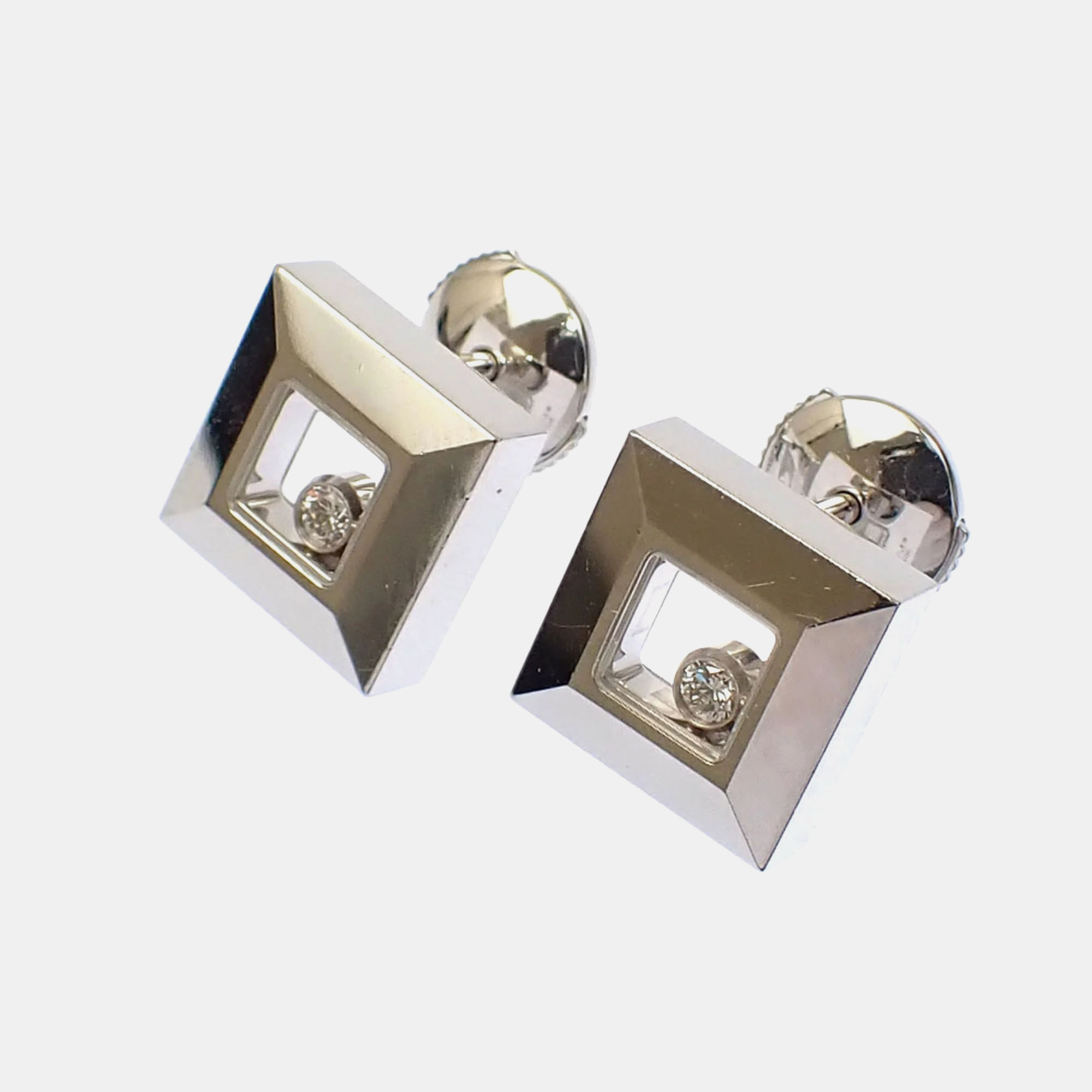 

Chopard 18K White Gold and Diamond Happy Diamonds Stud Earrings