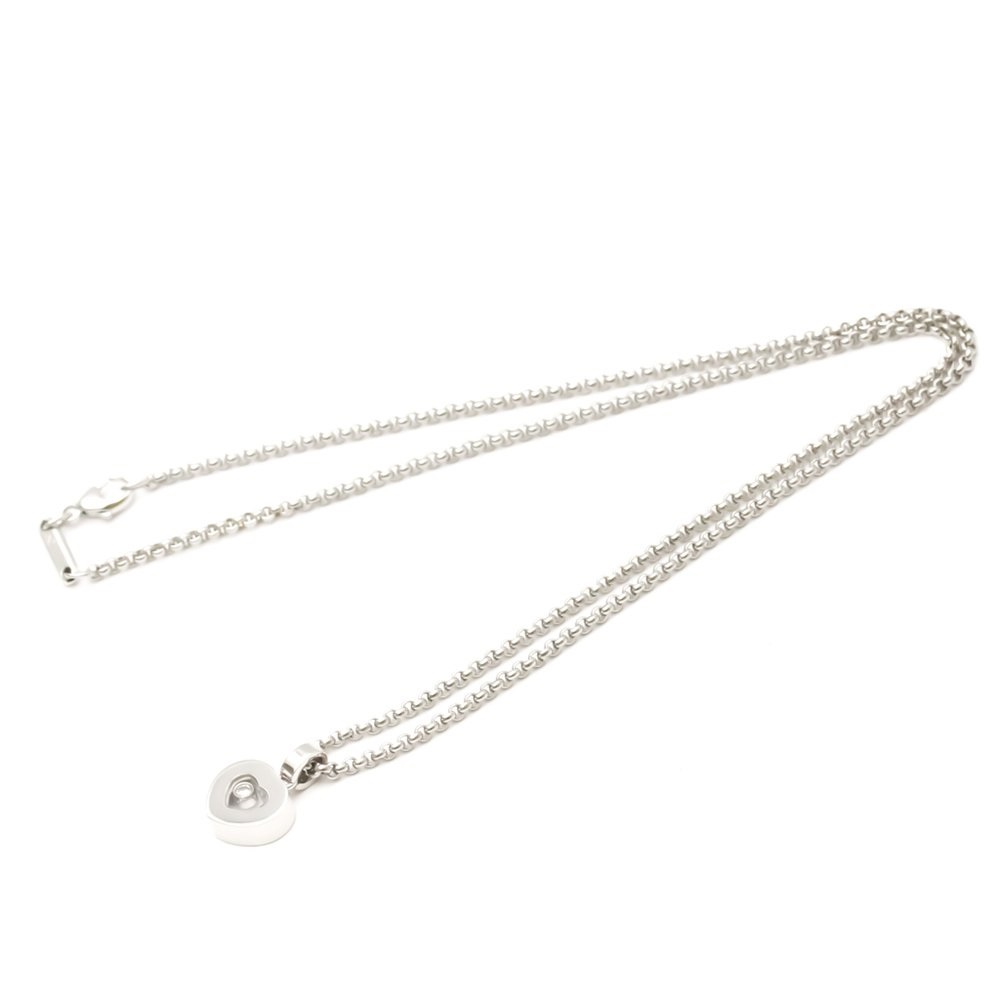 

Chopard Happy Diamonds 18K White Gold Diamond Necklace