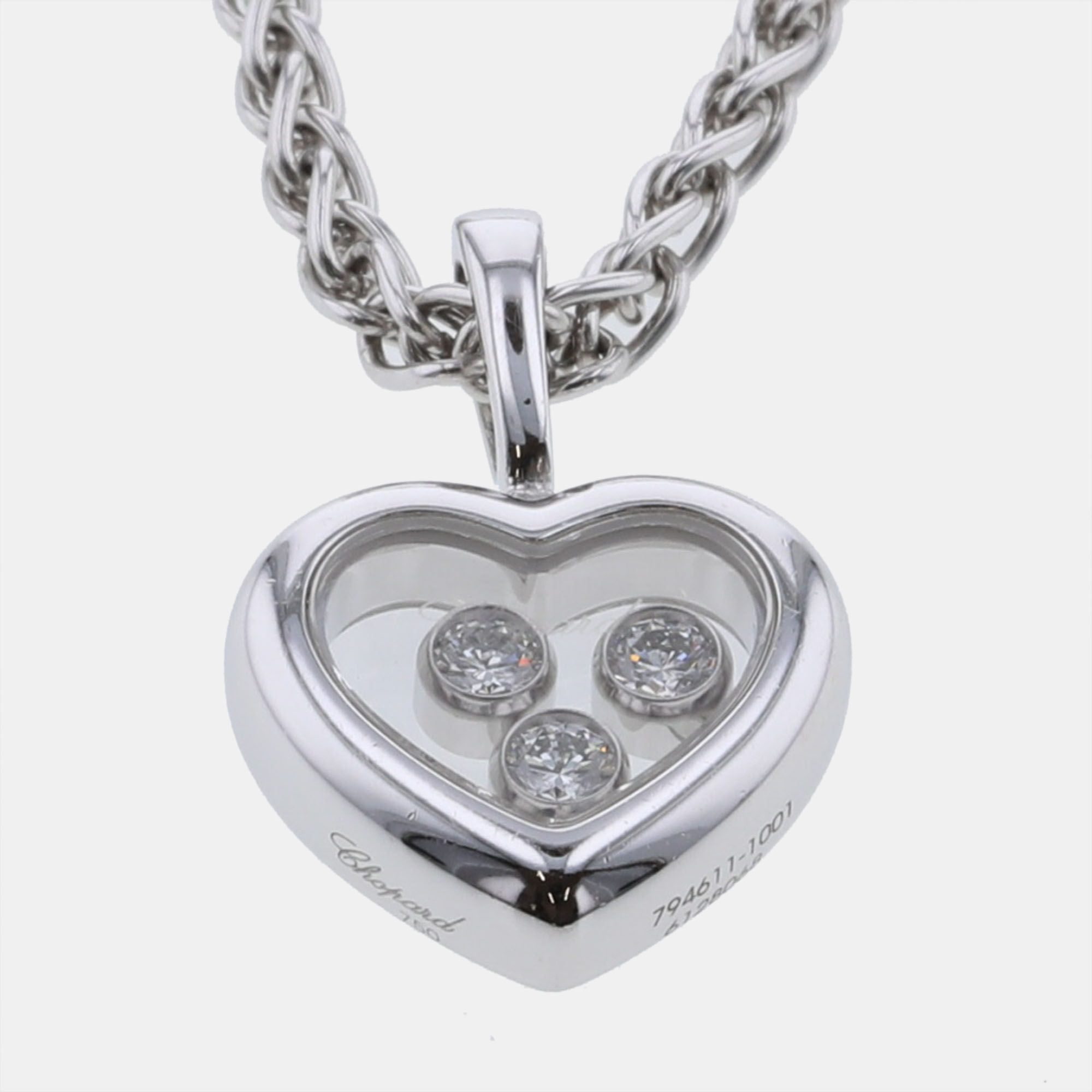 

Chopard Happy Diamonds Icon Heart 18K White Gold Diamond Necklace