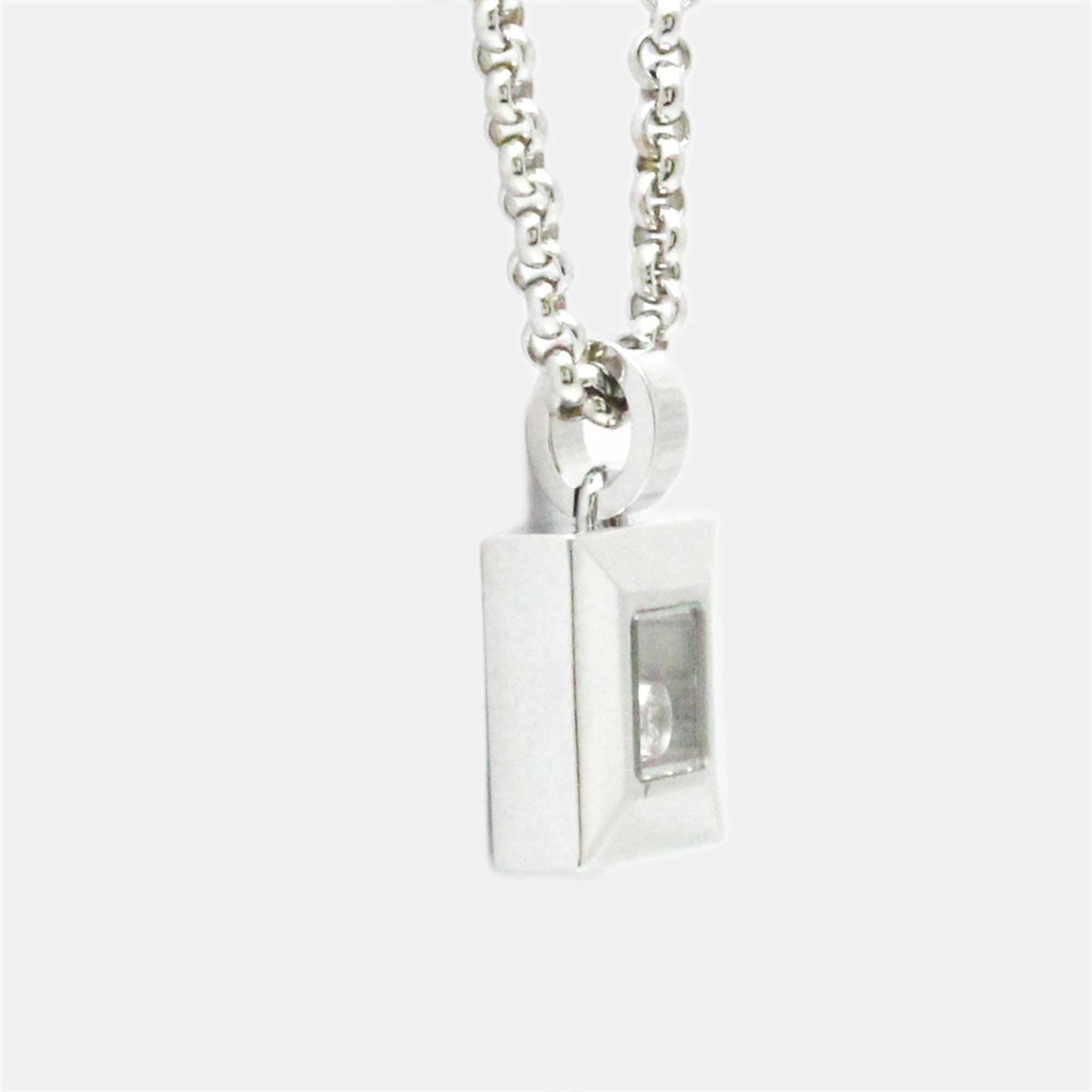 

Chopard Happy Diamonds Square 18K White Gold Diamond Necklace