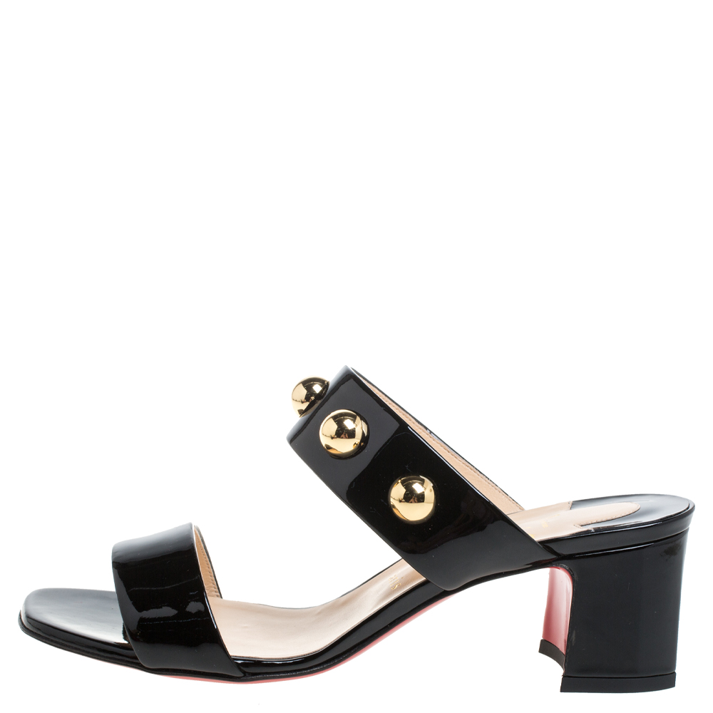 

Christian Louboutin Black Patent Leather Simple Bille Studded Sandals Size