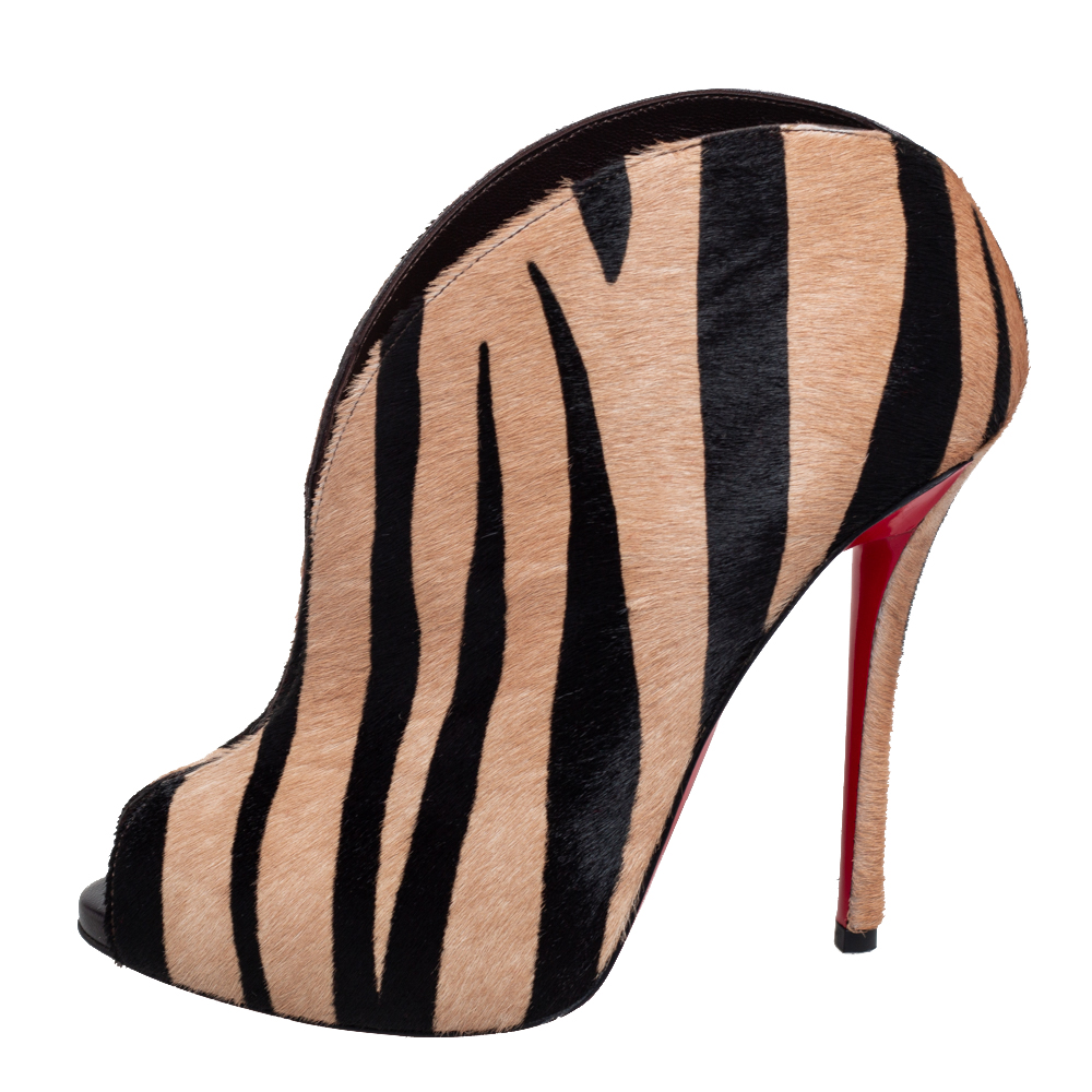 

Christian Louboutin Black Beige Zebra Print Pony Hair Chester Fille Ankle Booties Size