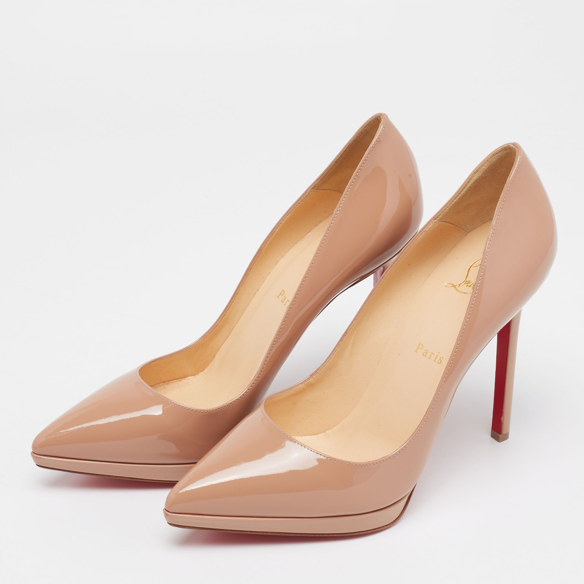 

Christian Louboutin Beige Patent Leather Pigalle Plato Pumps Size