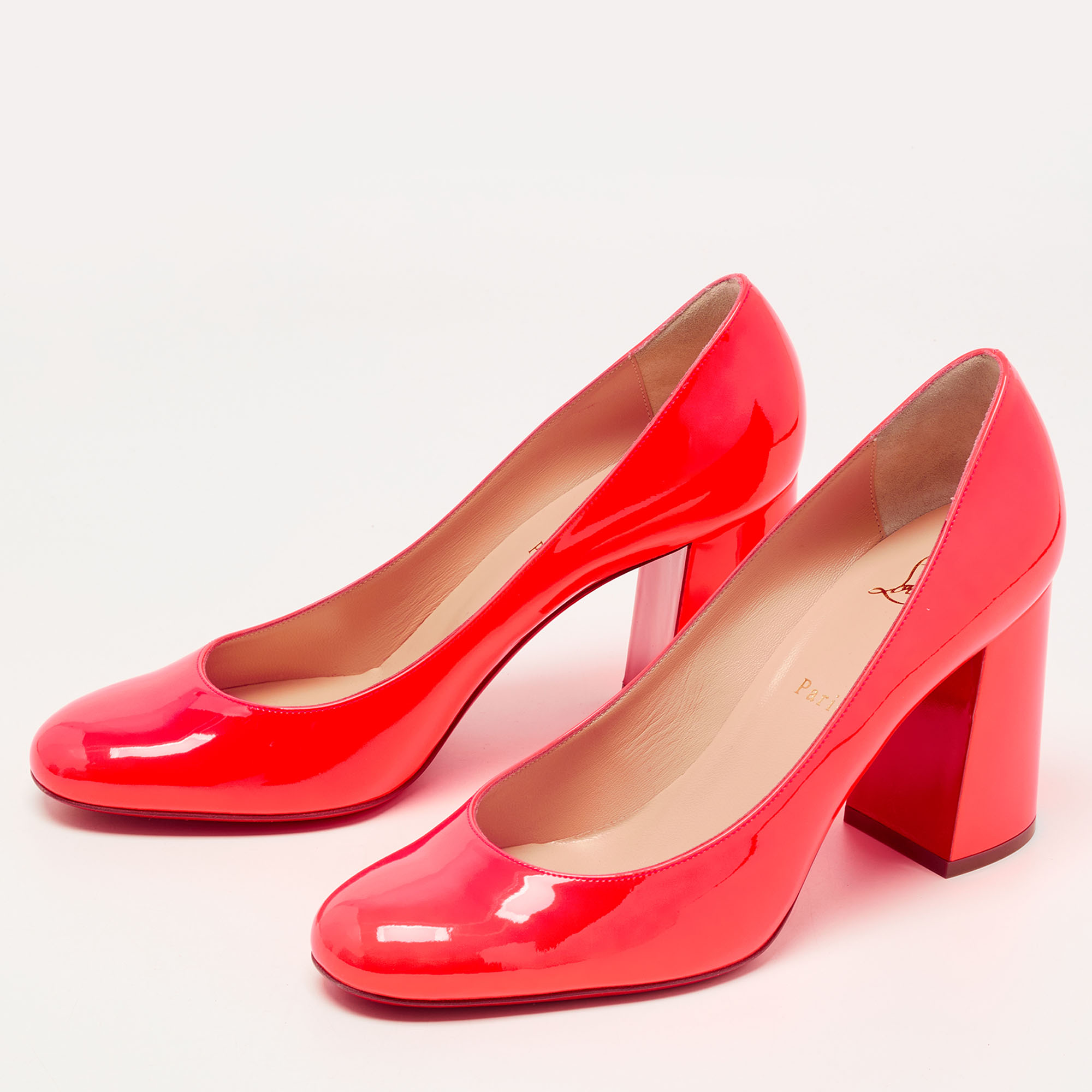 

Christian Louboutin Pink Patent Lady Gena Pumps Size