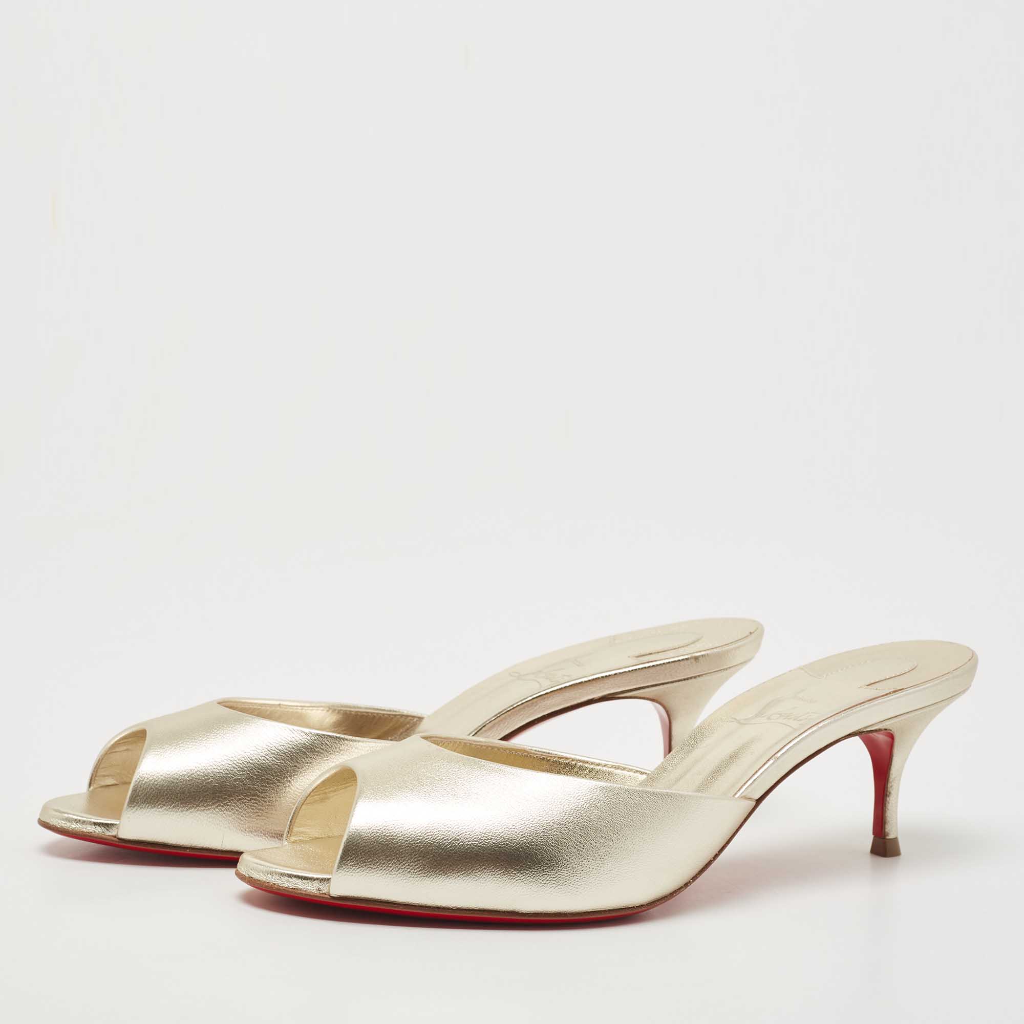 

Christian Louboutin Gold Leather Me Dolly Slide Sandals Size