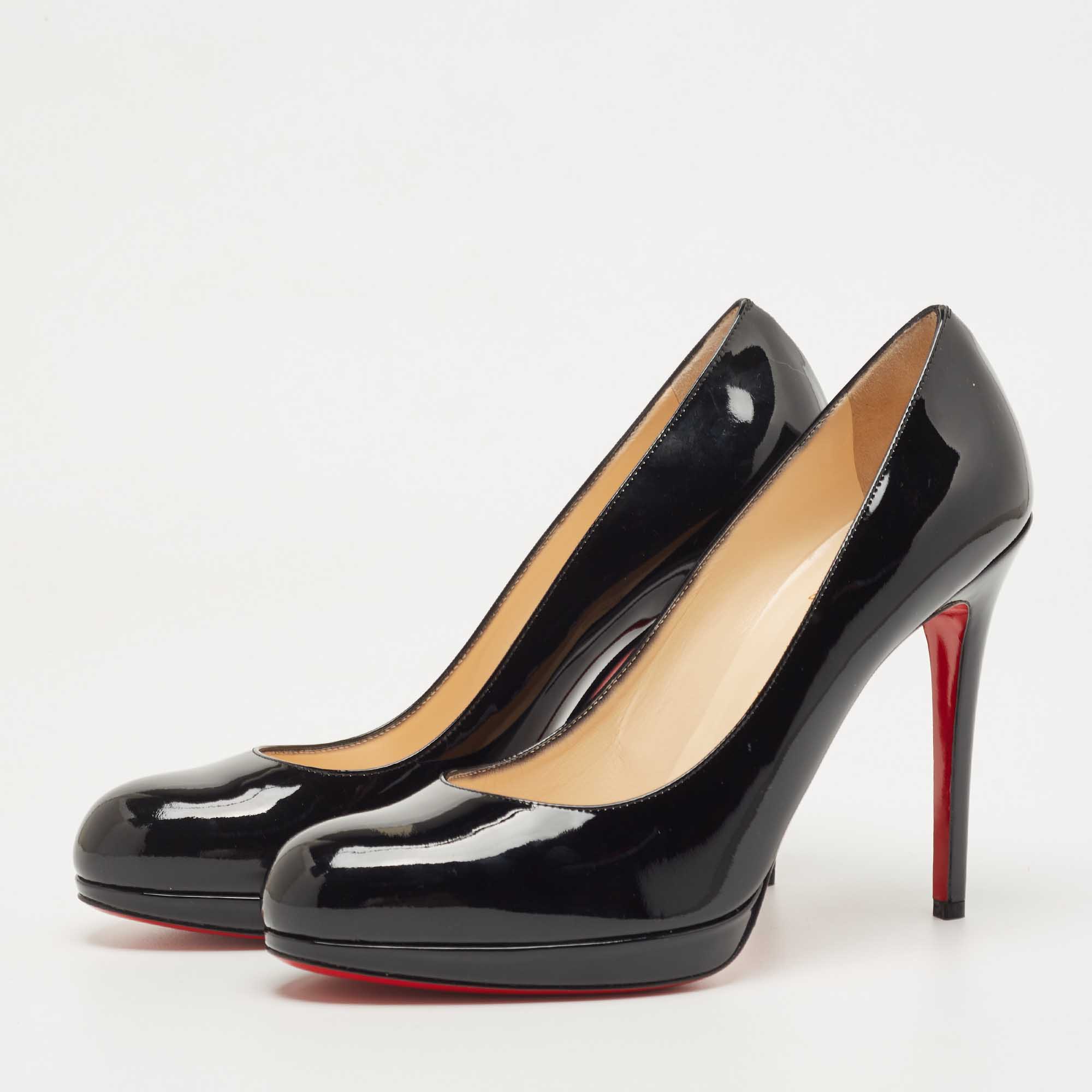 

Christian Louboutin Black Patent Leather New Simple Pumps Size