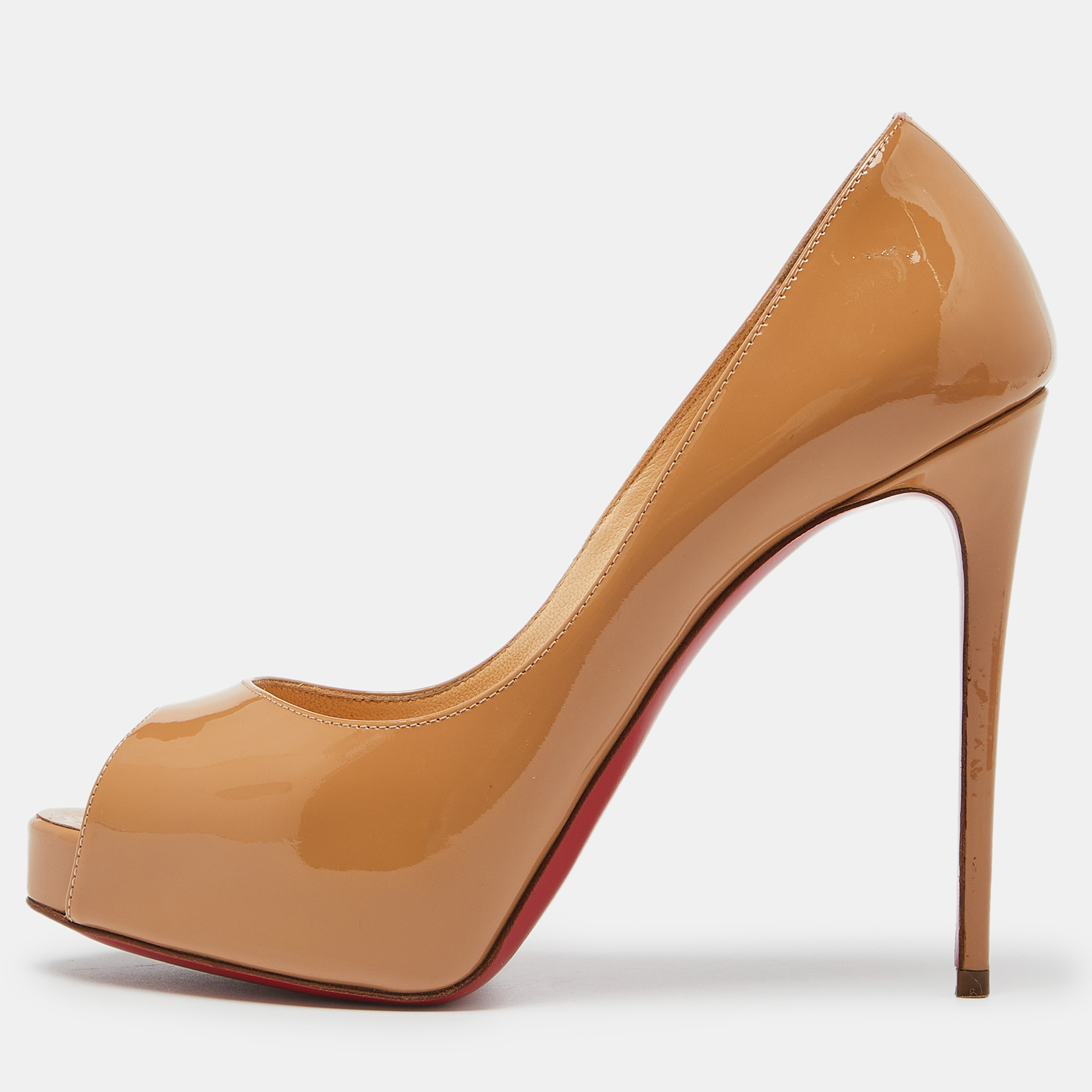 

Christian Louboutin Beige Patent Leather New Very Prive Pumps Size