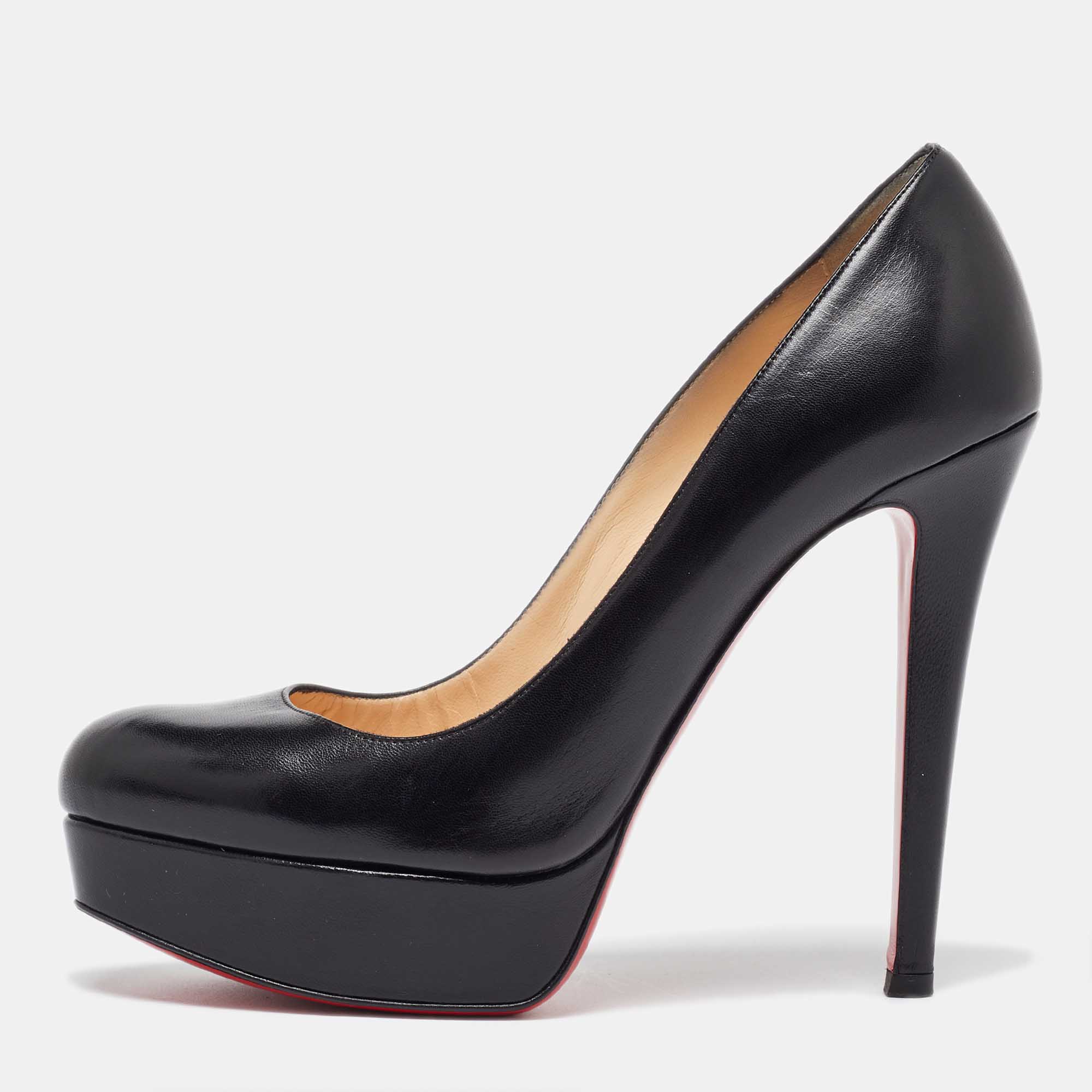 

Christian Louboutin Black Leather Bianca Pumps Size