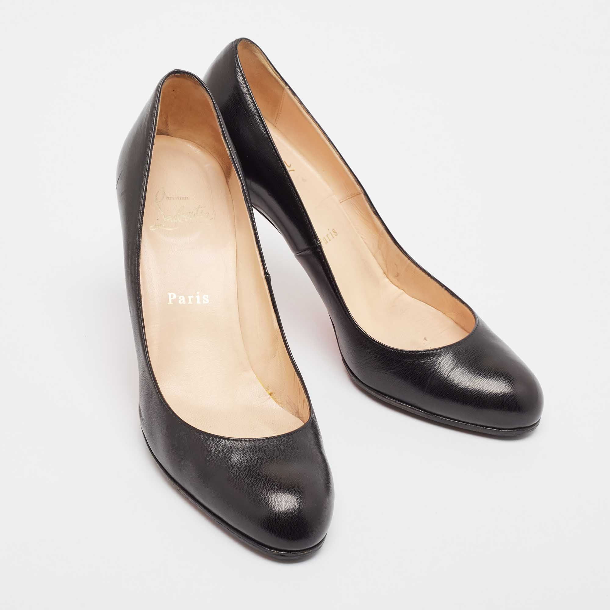 Christian Louboutin Black Leather Simple Pumps Size 37.5 