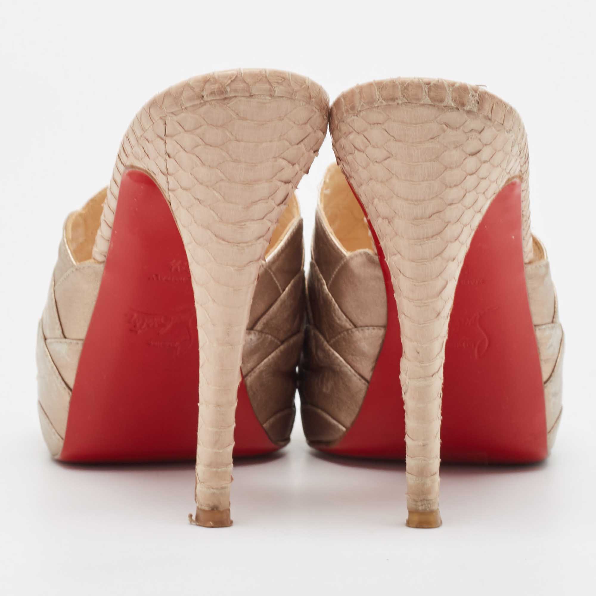 Christian Louboutin Beige Leather Snakeskin and Leather Ananas Slide Sandals Size 38.5 