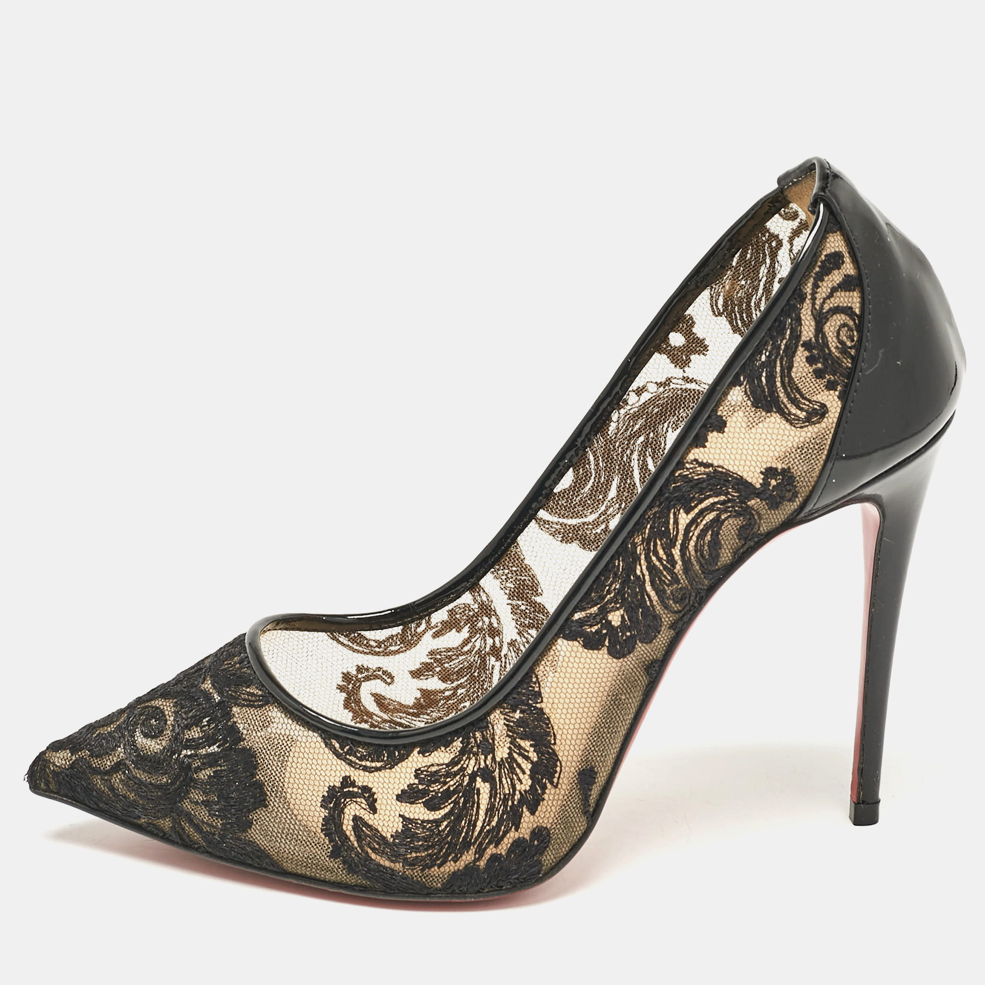 

Christian Louboutin Black Lace Dentelle Chantilly Follies Pumps Size