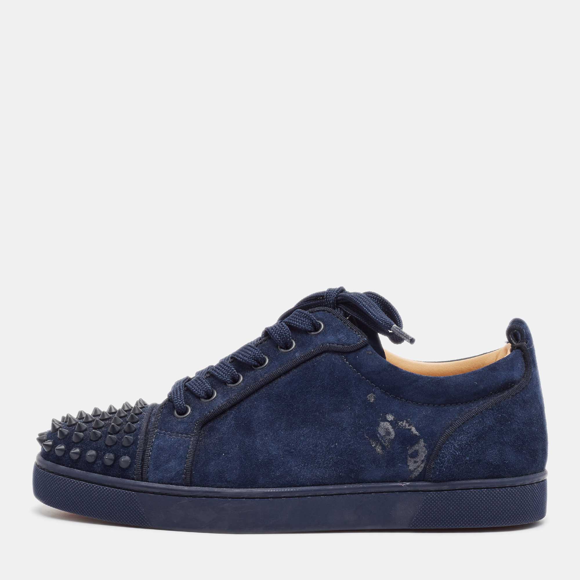 

Christian Louboutin Navy Blue Suede Louis Junior Spikes Low Top Sneakers Size