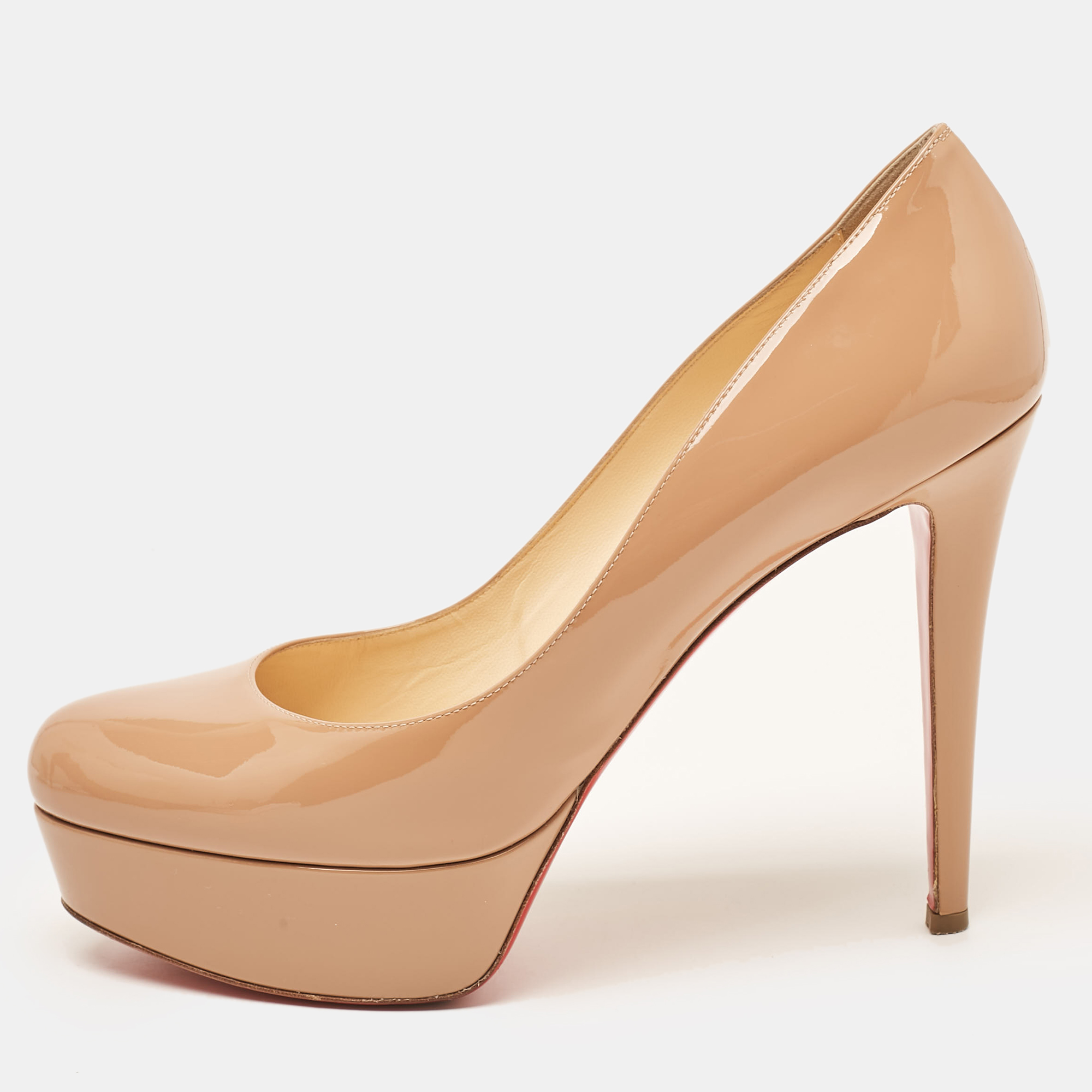 

Christian Louboutin Beige Patent Leather Bianca Pumps Size