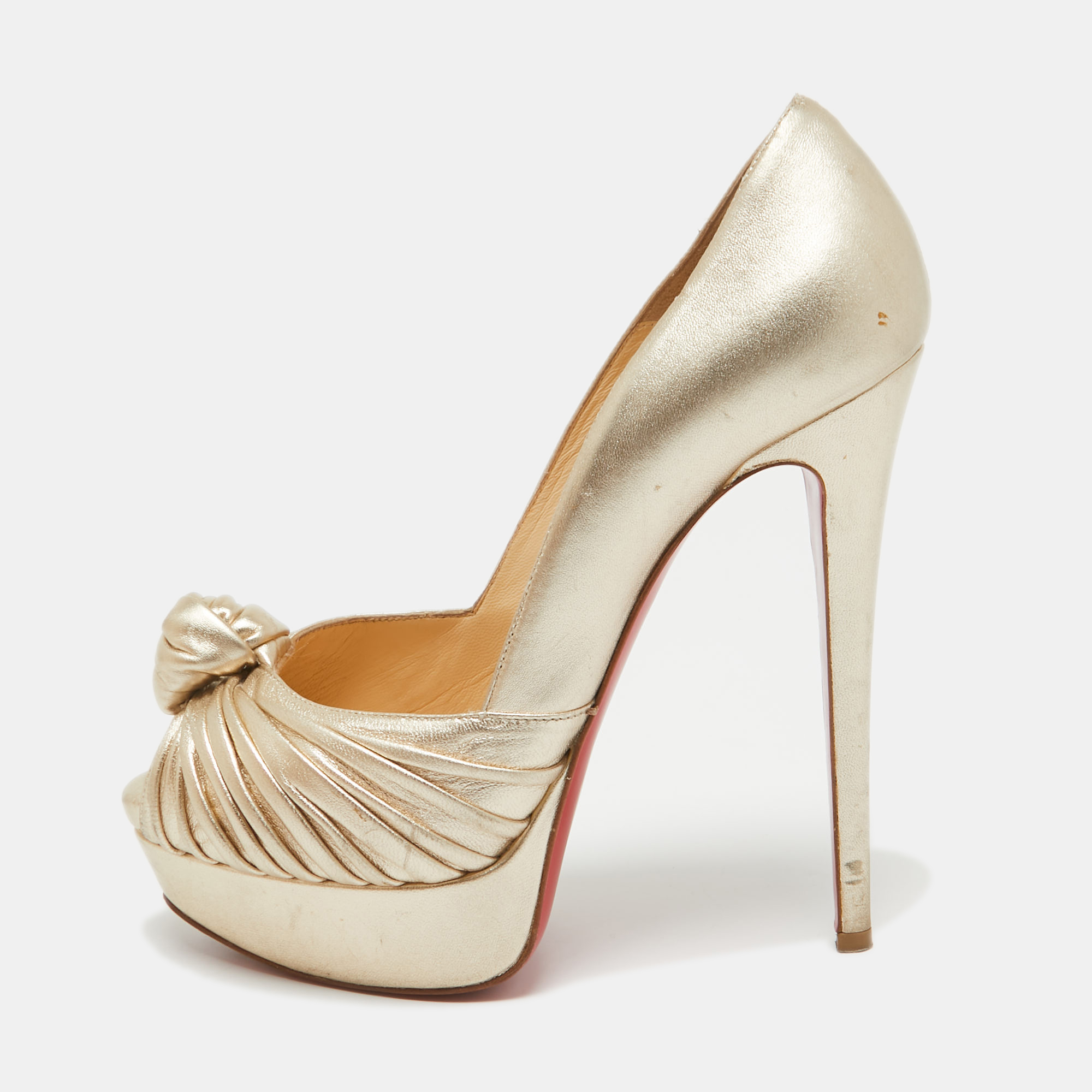 

Christian Louboutin Gold Leather Jenny Peep Toe Pumps Size