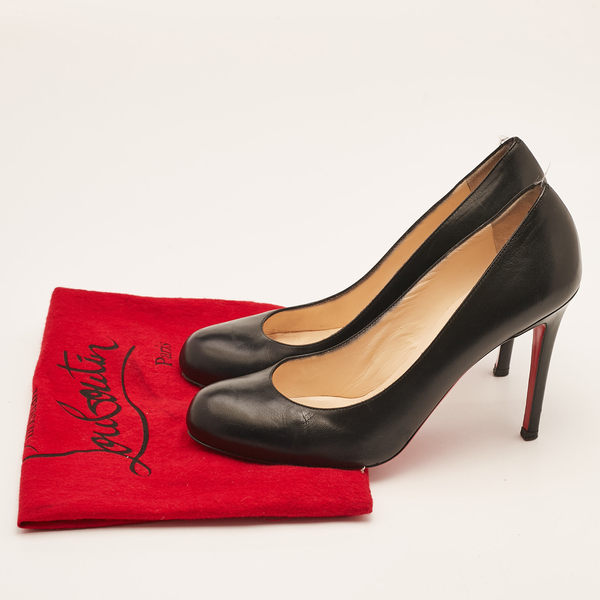 Christian Louboutin Black Leather Simple Pumps Size 38.5 