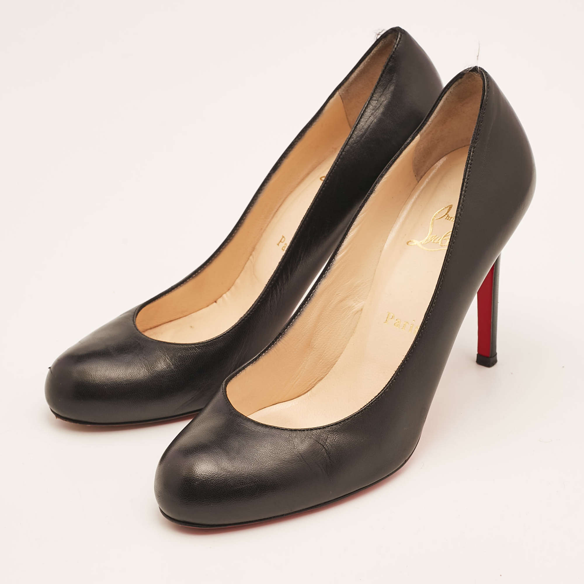 Christian Louboutin Black Leather Simple Pumps Size 38.5 