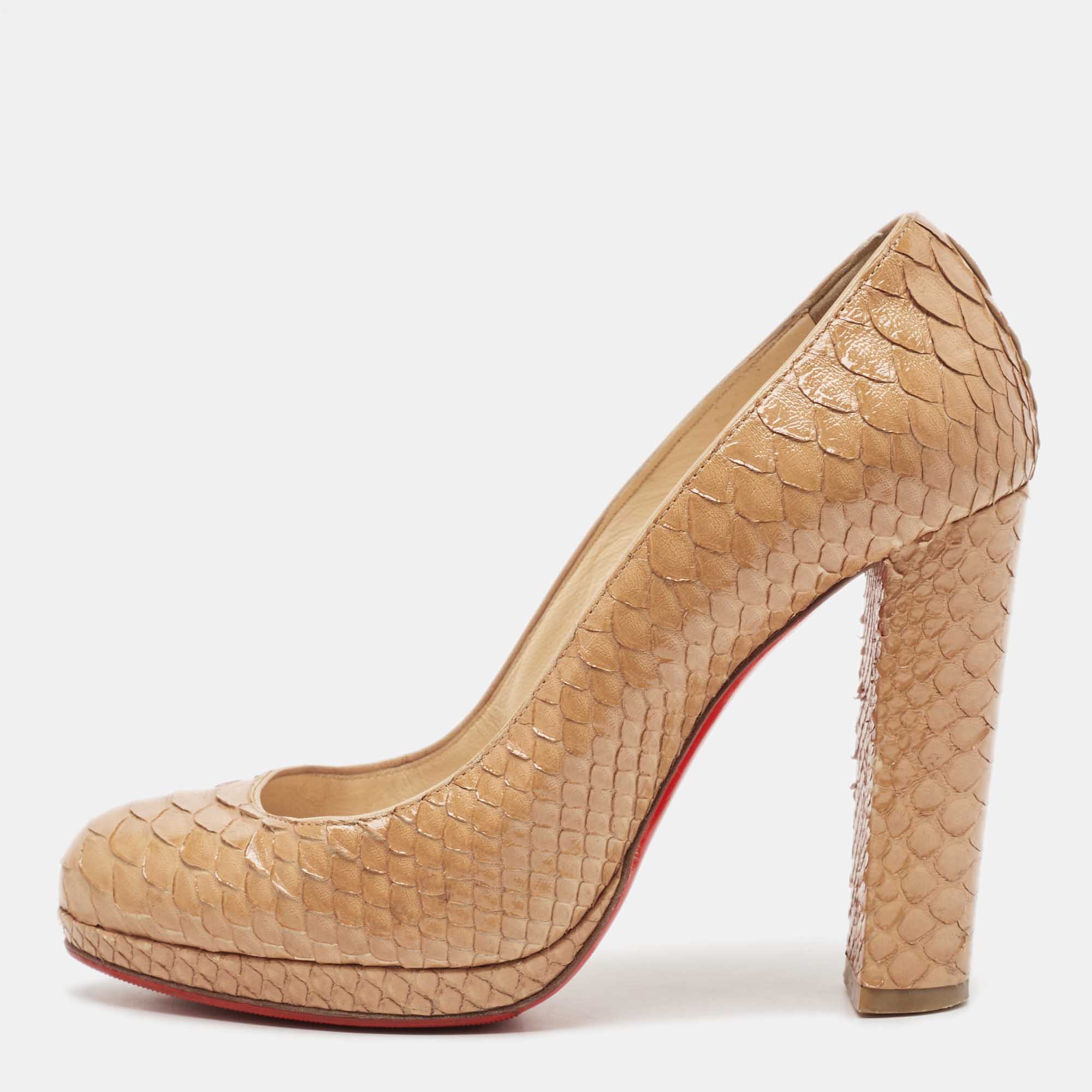 

Christian Louboutin Beige Python Leather Block Heel Pumps Size