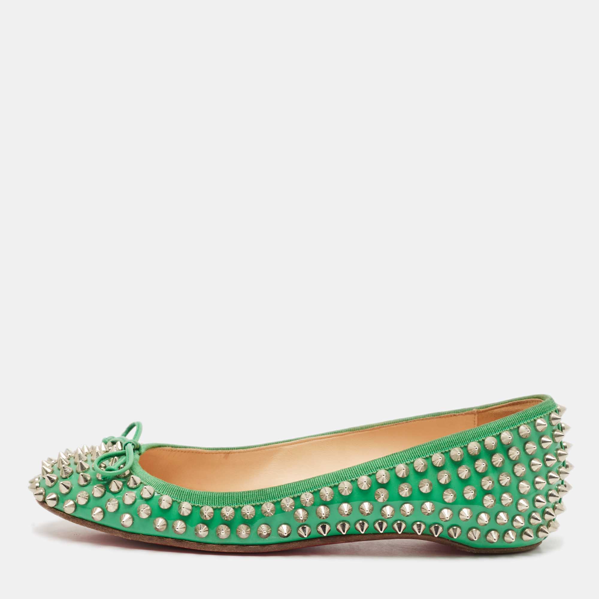 

Christian Louboutin Green Patent Leather Spikes Big Kiss Ballet Flats Size