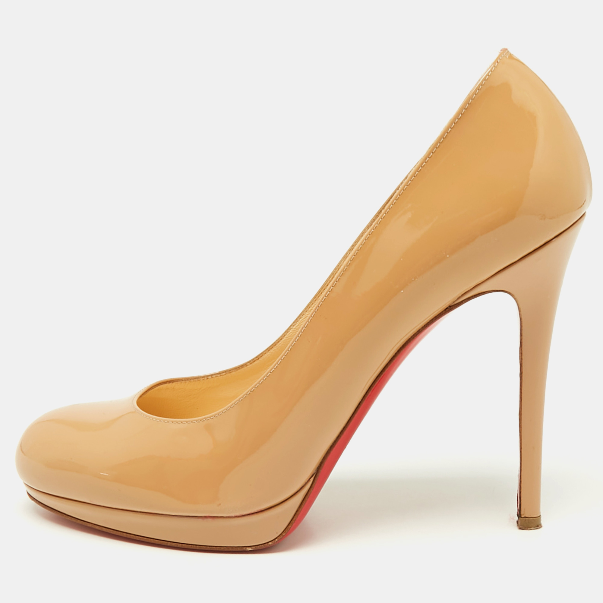 

Christian Louboutin Beige Patent Leather New Simple Pumps Size