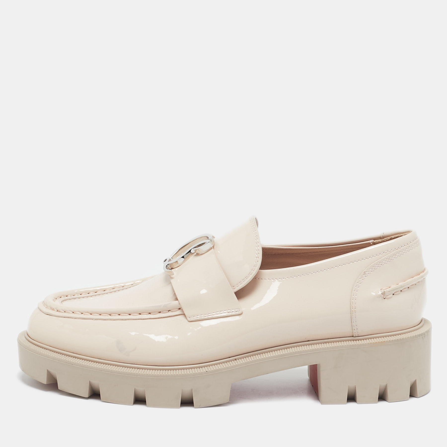 

Christian Louboutin Beige Patent Leather CL Moc Lug Loafers Size