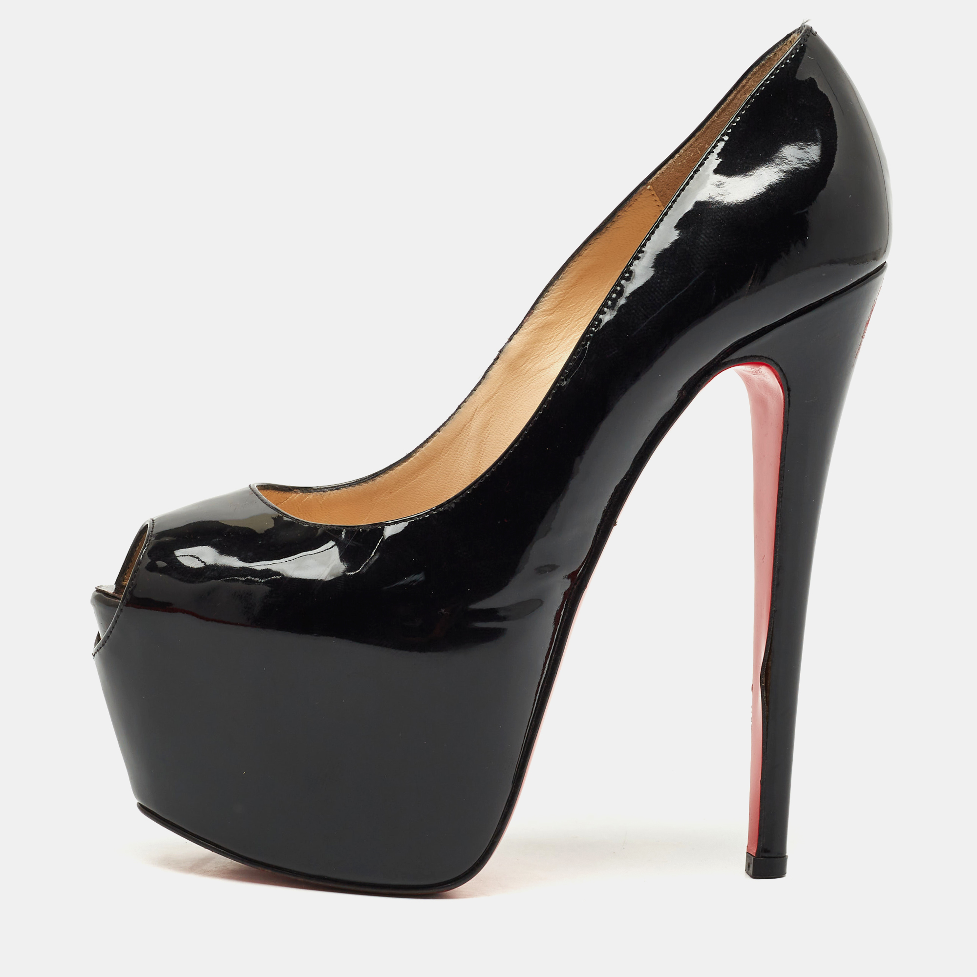 

Christian Louboutin Black Patent Leather Daffodile Pumps Size