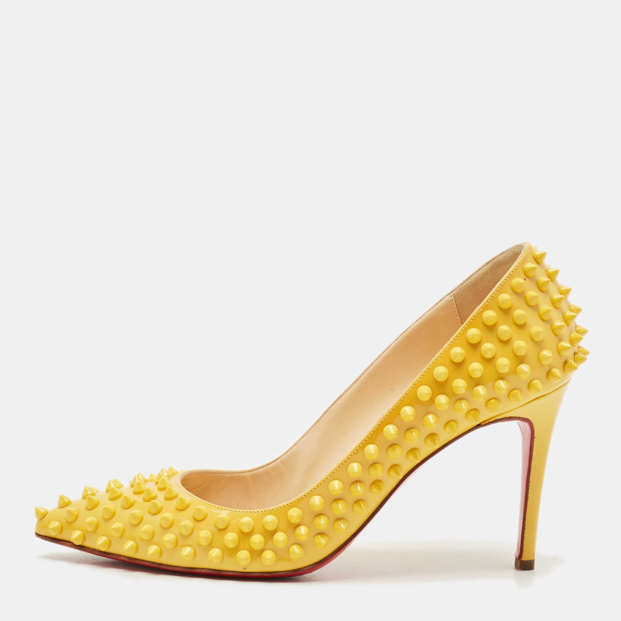 

Christian Louboutin Yellow Patent Leather Pigalle Spikes Pumps Size