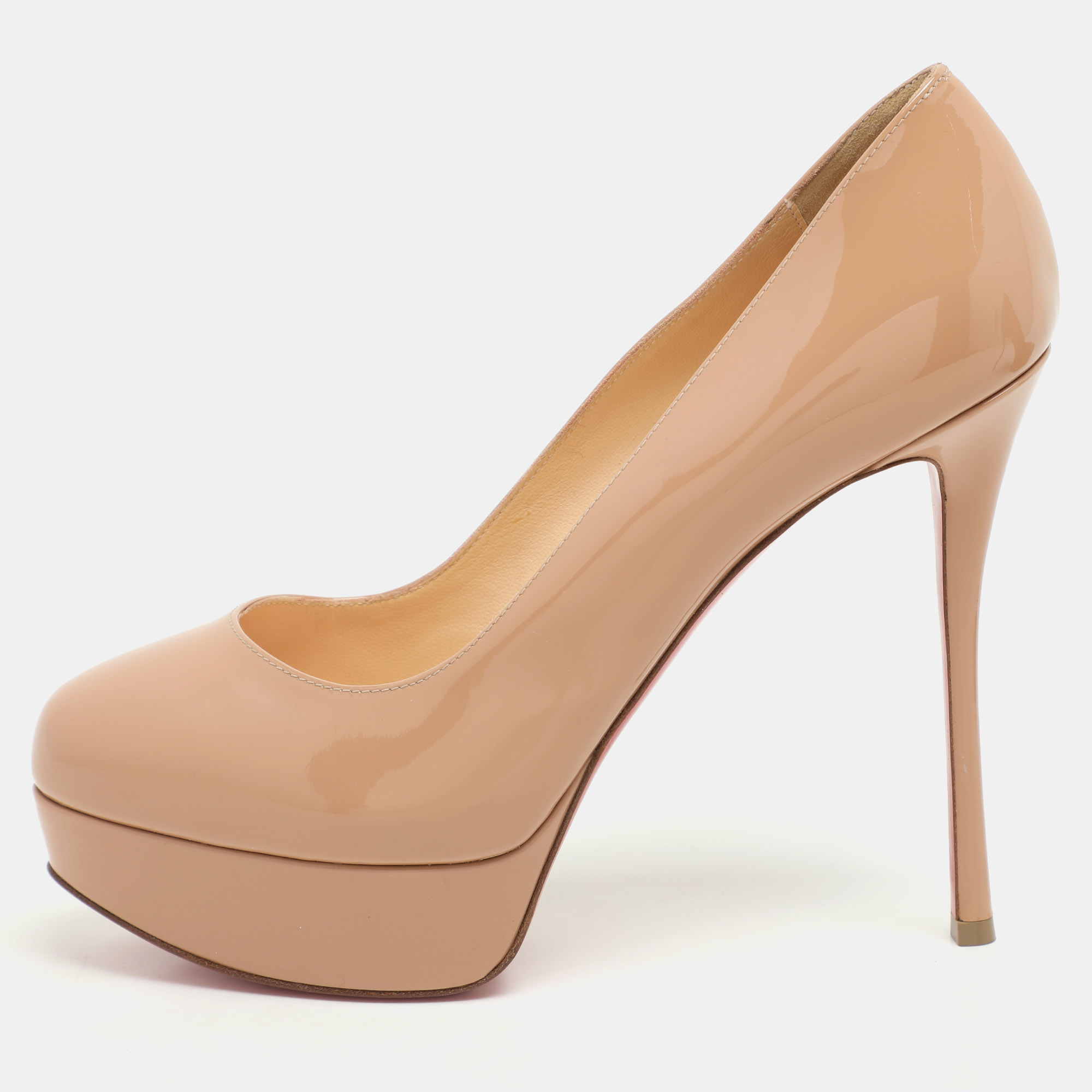 

Christian Louboutin Beige Patent Leather Bianca Pumps Size