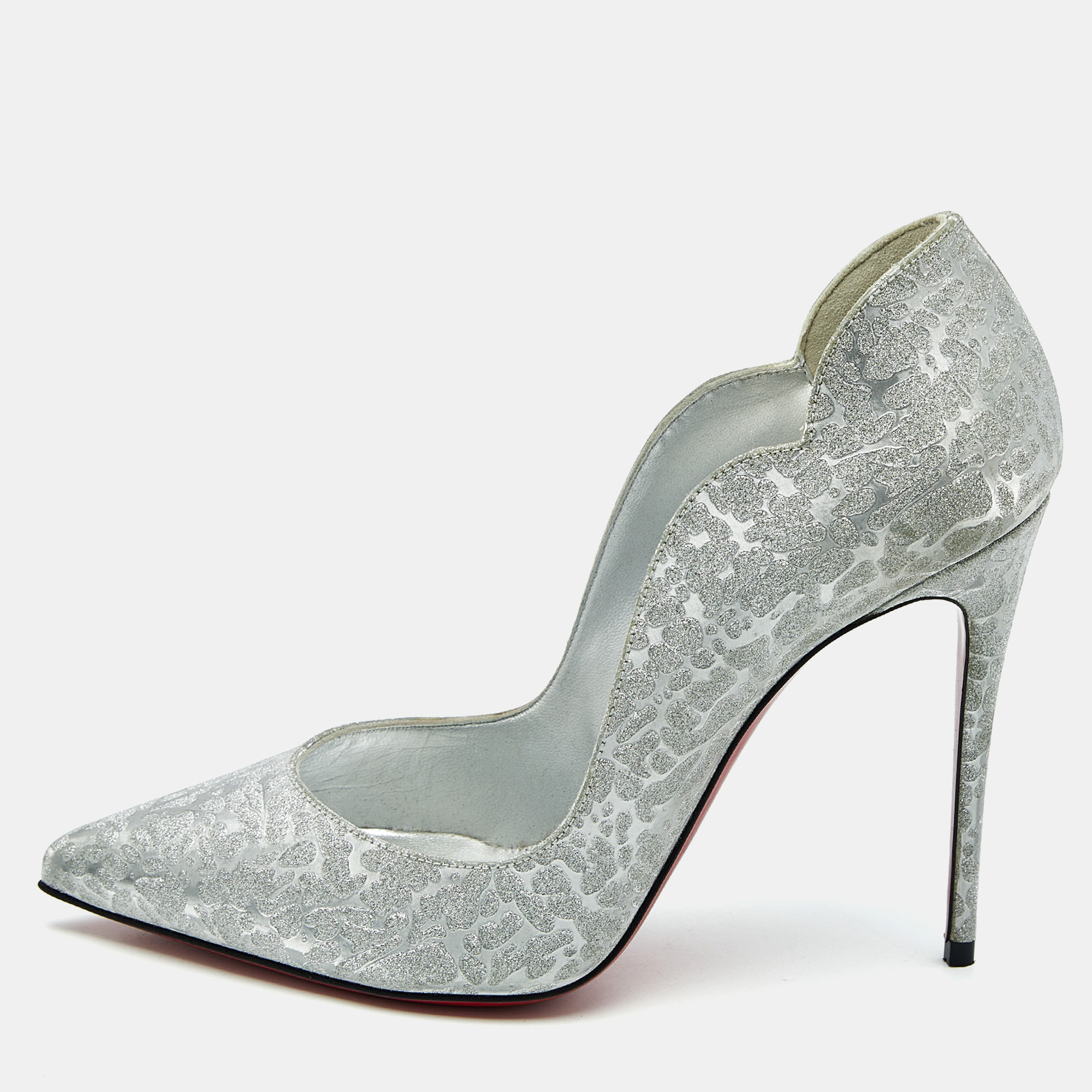 

Christian Louboutin Silver Textured Glitter Hot Chick Pumps Size