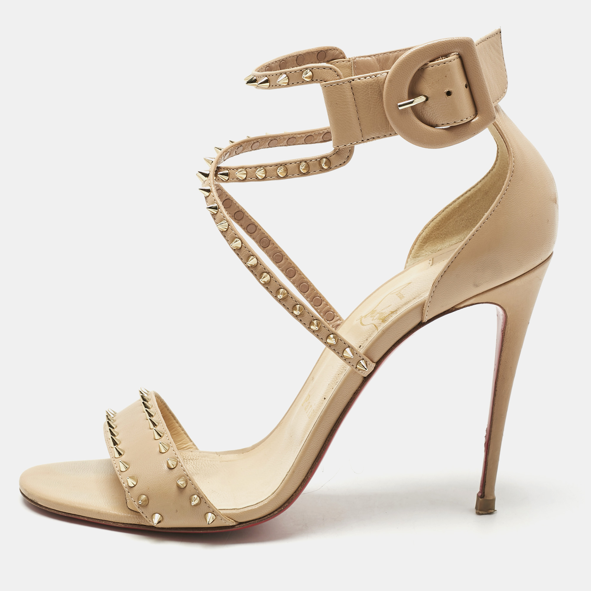 

Christian Louboutin Beige Leather Spike Choca Lux Sandals Size