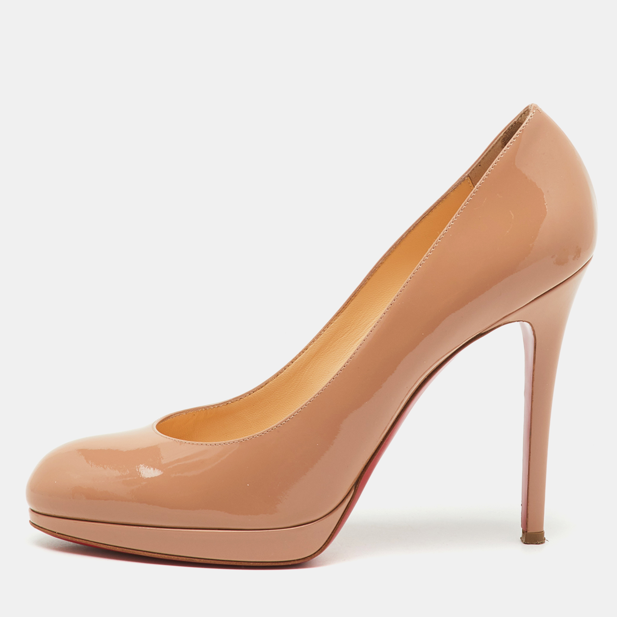 

Christian Louboutin Beige Patent Leather New Simple Pumps Size