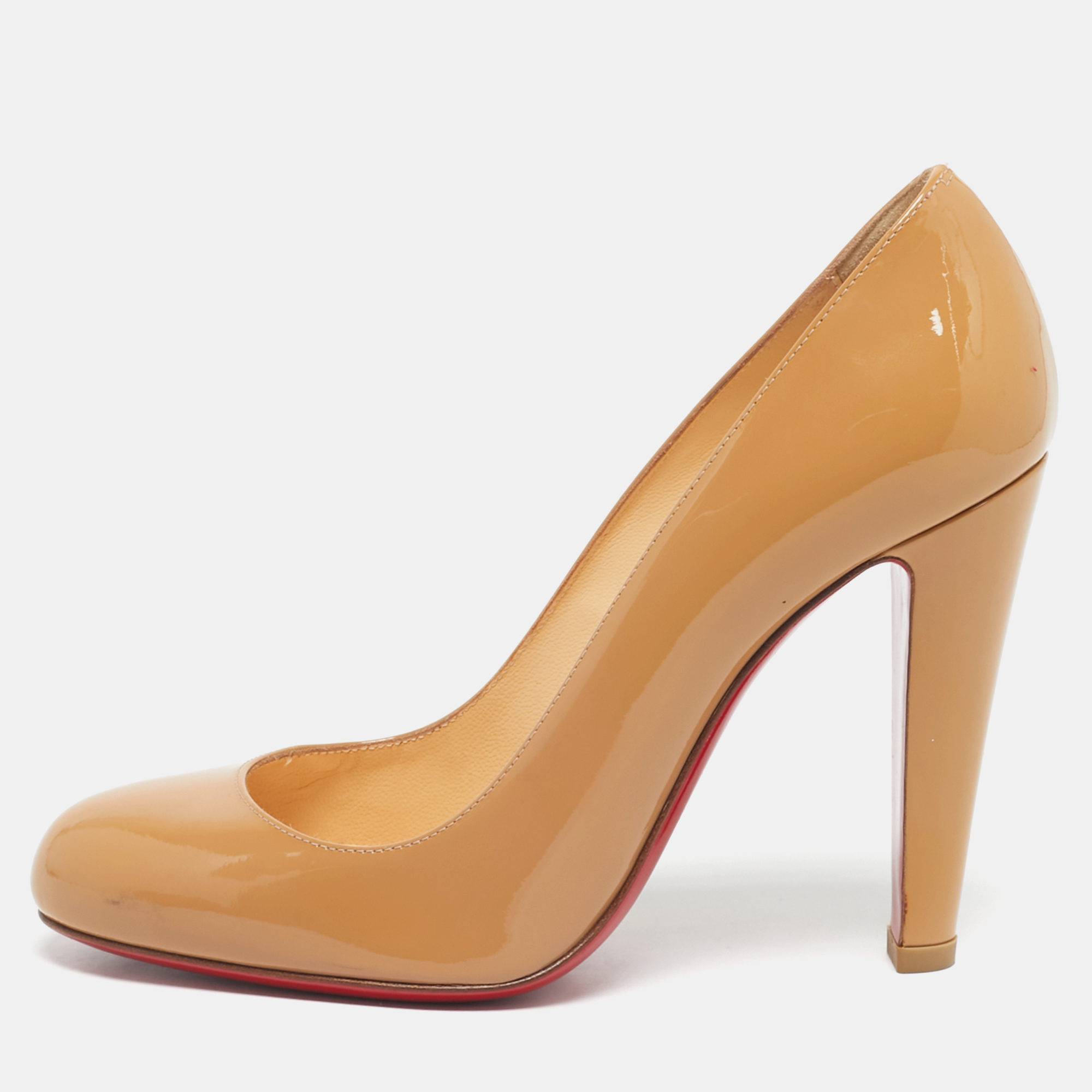 

Christian Louboutin Beige Patent Leather Simple Pumps Size