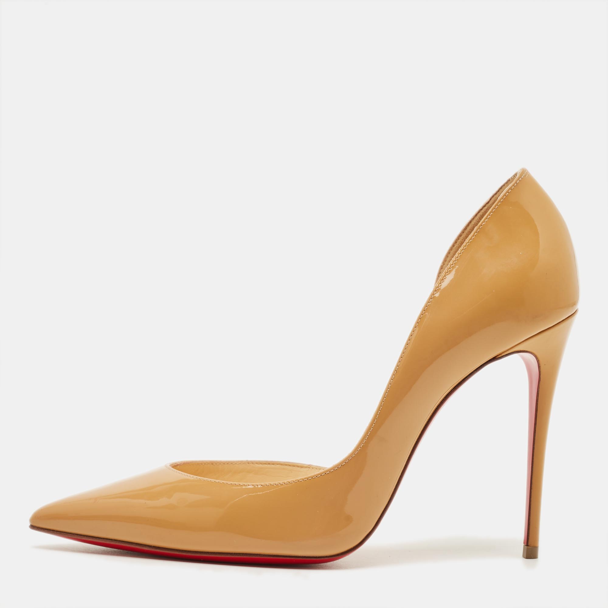

Christian Louboutin Iriza Size  Beige Patent Leather D'orsay Pumps