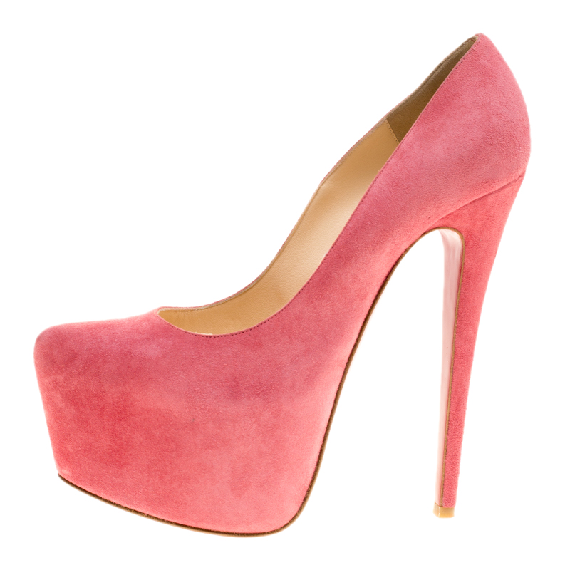 

Christian Louboutin Pink Suede Daffodile Platform Pumps Size