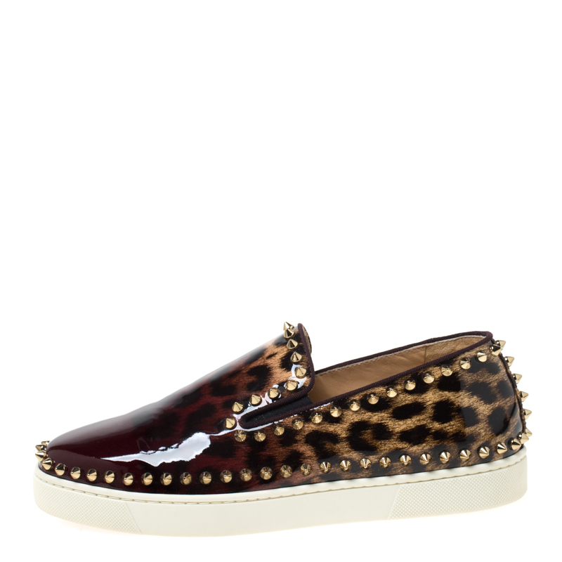 

Christian Louboutin Leopard Print Patent Leather Pik Boat Studded Slip On Loafers Size, Burgundy