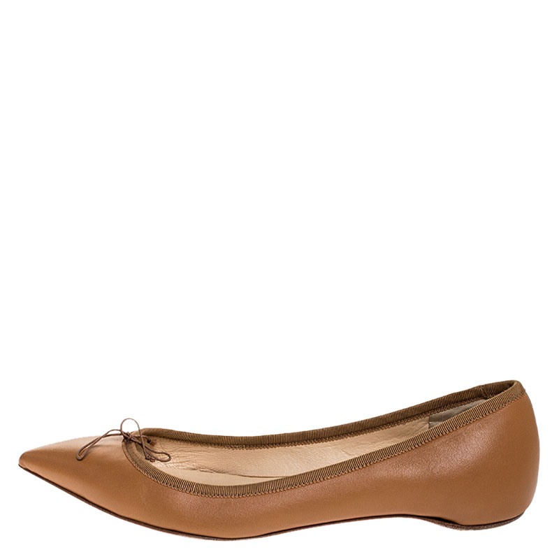 

Christian Louboutin Beige Leather Bow Pointed Toe Ballet Flats Size
